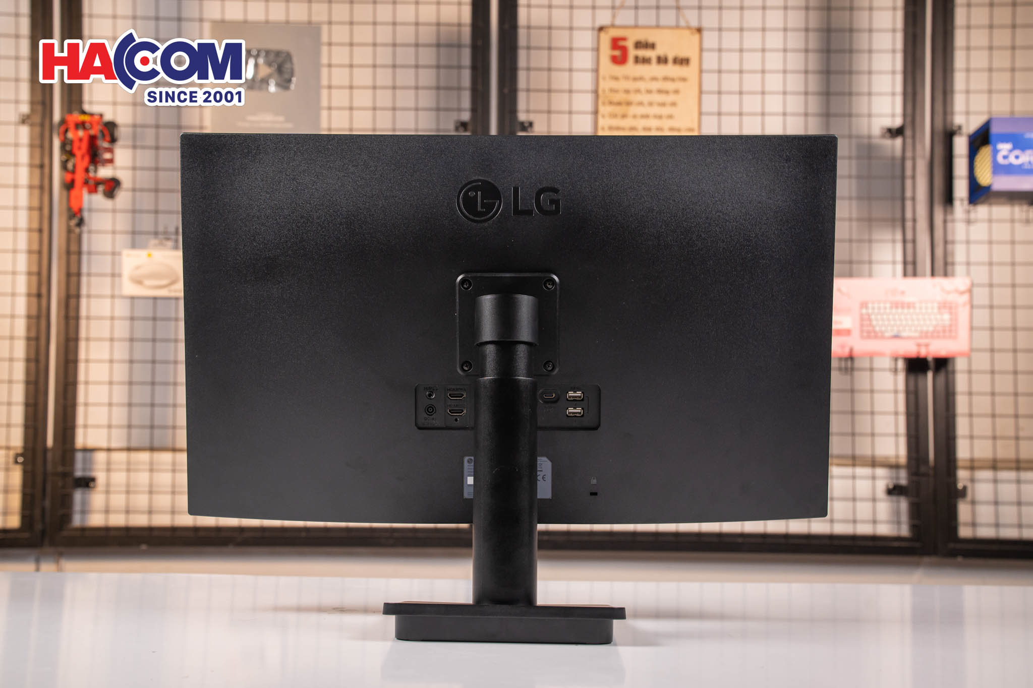 Màn hình LG 24MS570B  10