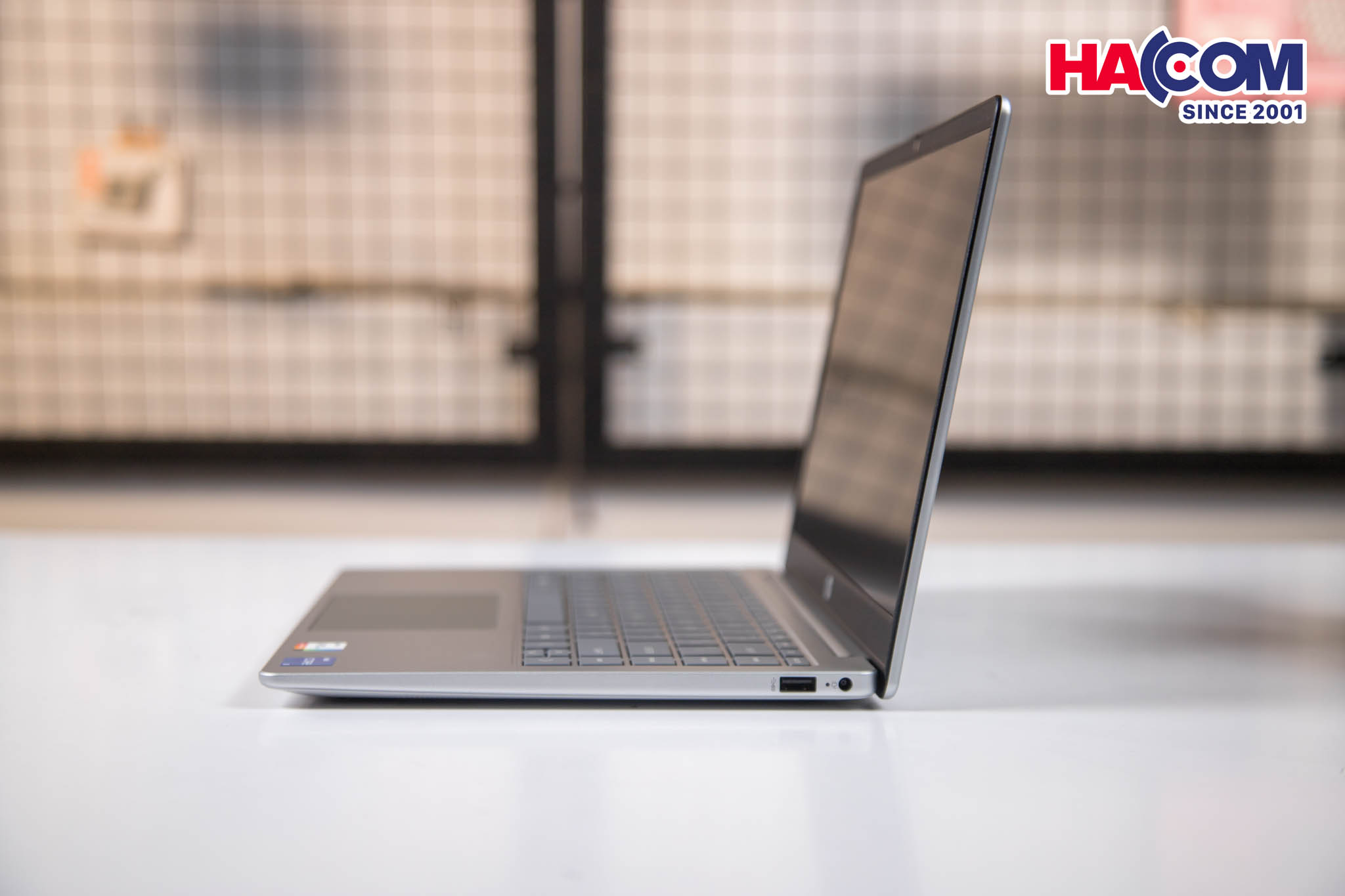 Laptop HP 14-ep0112TU (8C5L1PA) (i5 1335U/16GB RAM/512GB SSD/14 FHD/Win11/Bạc) 11