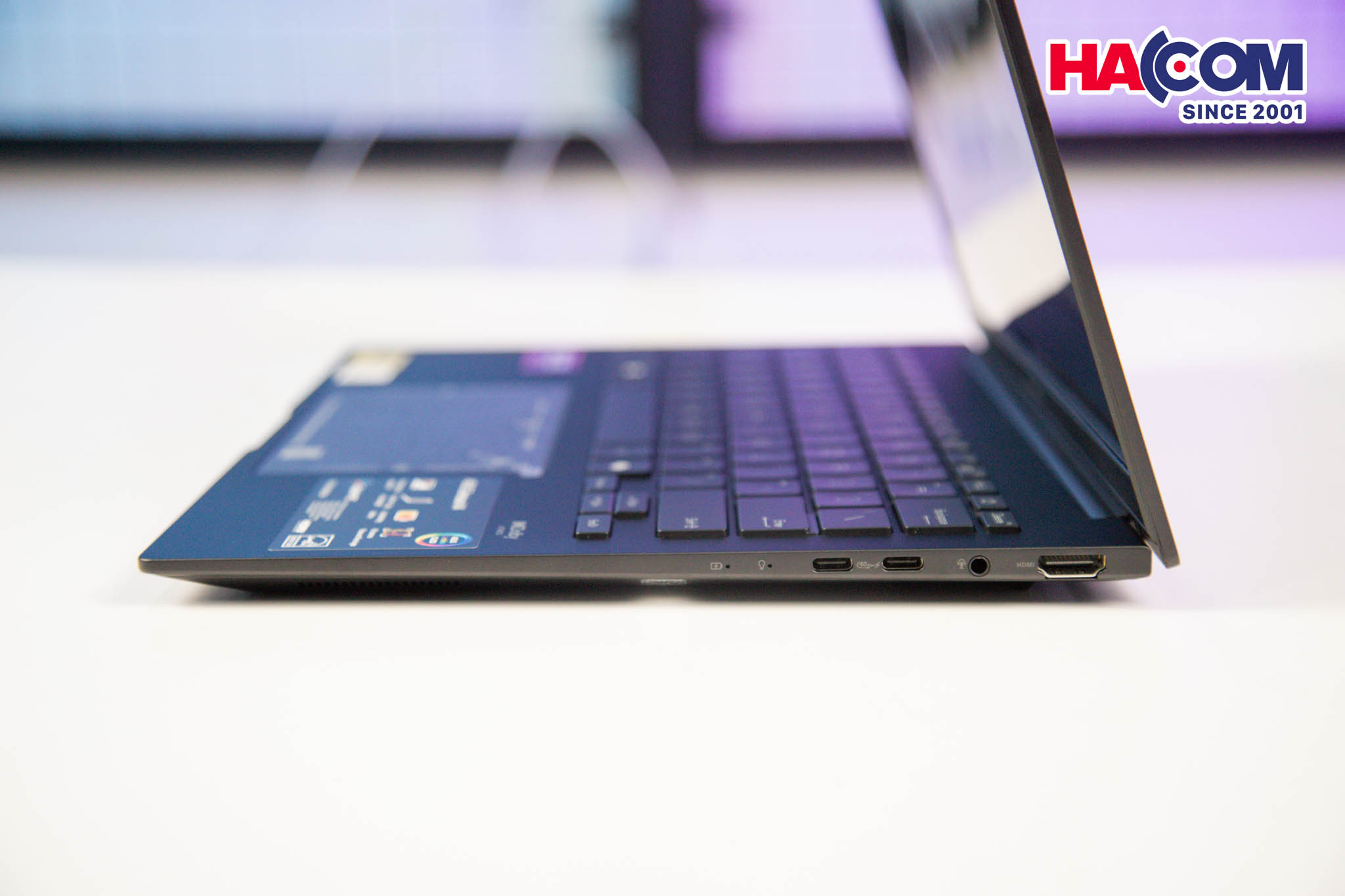 Laptop Asus ZenBook UM3406KA-PP113WS (R7 AI7 350/16GB RAM/512GB SSD/14 3K Oled 120Hz/Win11/OfficeH&amp;S/Túi/Đen) 23