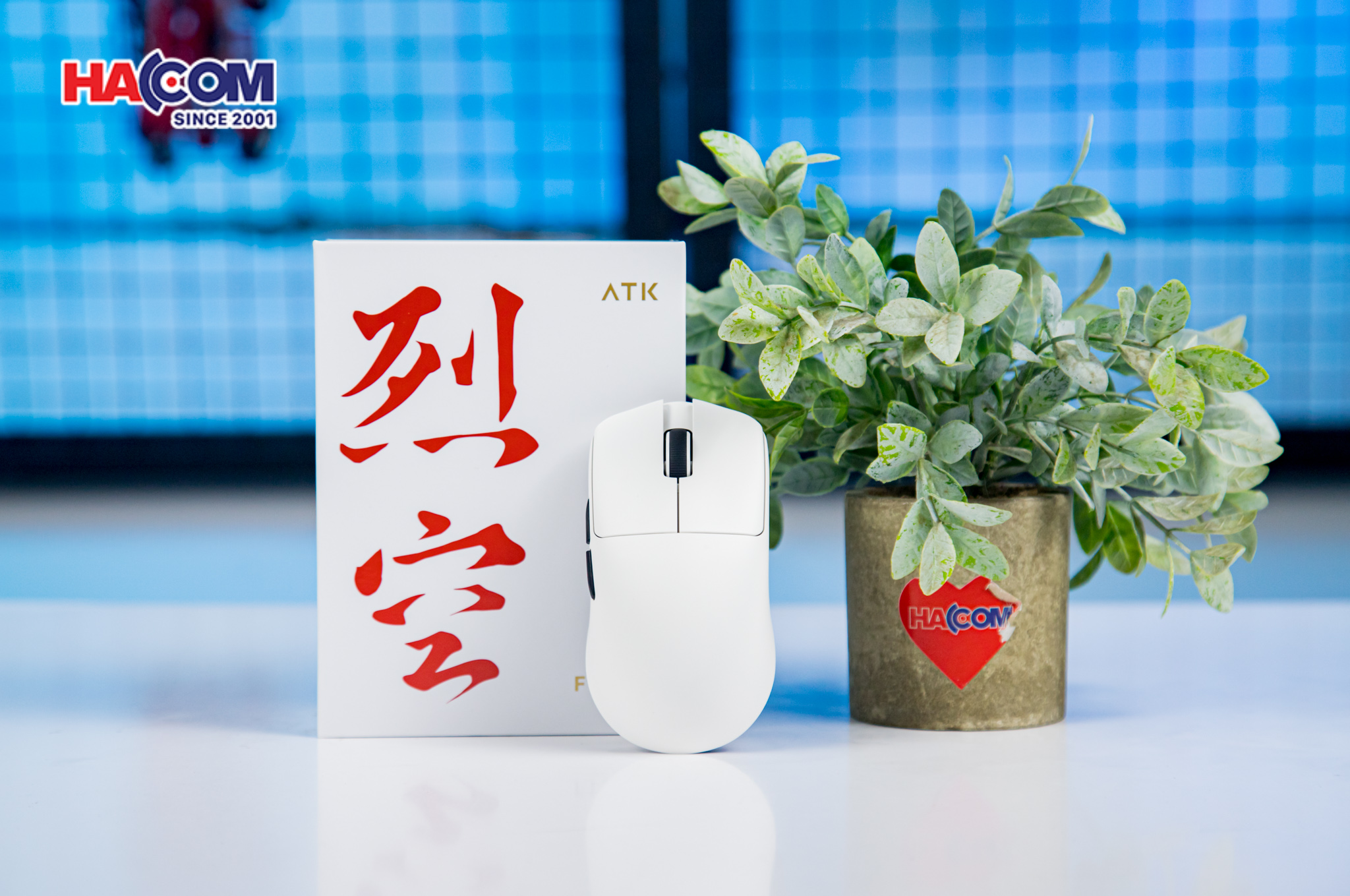 Chuột không dây ATK F1 Pro Max - Màu Trắngro-max-mau-trang-03.jpg 3