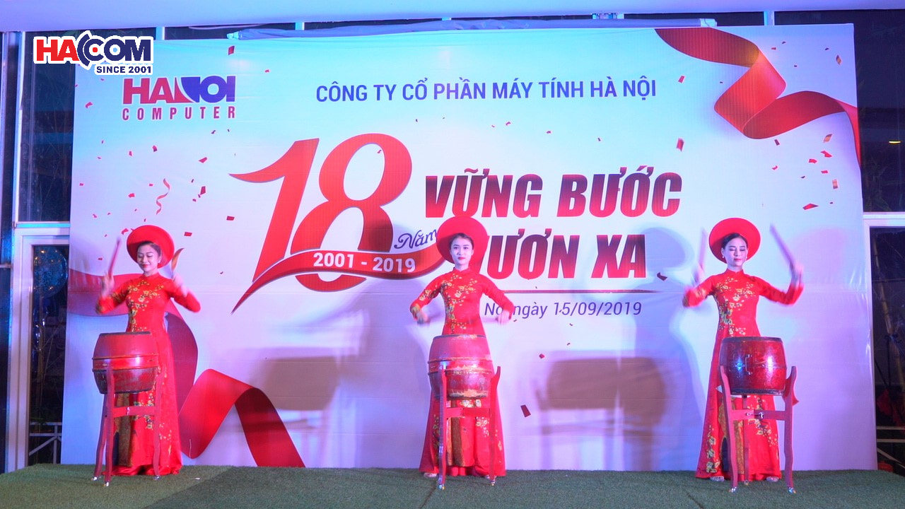 HACOM Group 18 năm vững bước vươn xa - Ảnh 8