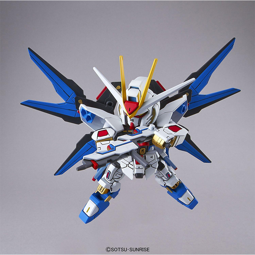 Mô hình lắp ráp Bandai SD GUNDAM EX-STANDARD STRIKE FREEDOM GUNDAM 4