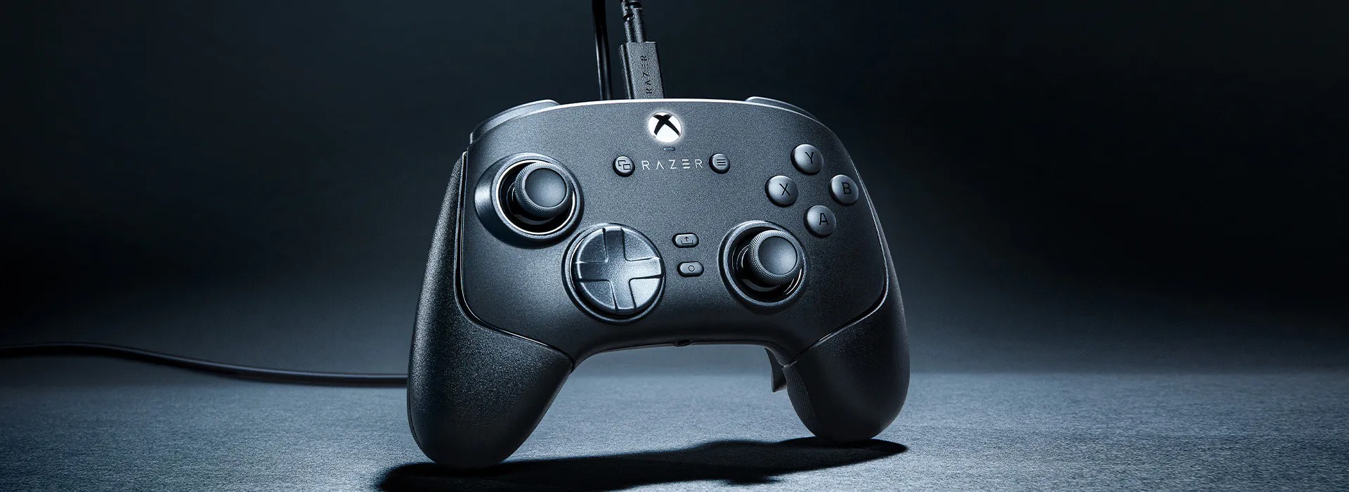 Tay cầm chơi game Razer Wolverine V3 Tournament Edition 8K 2