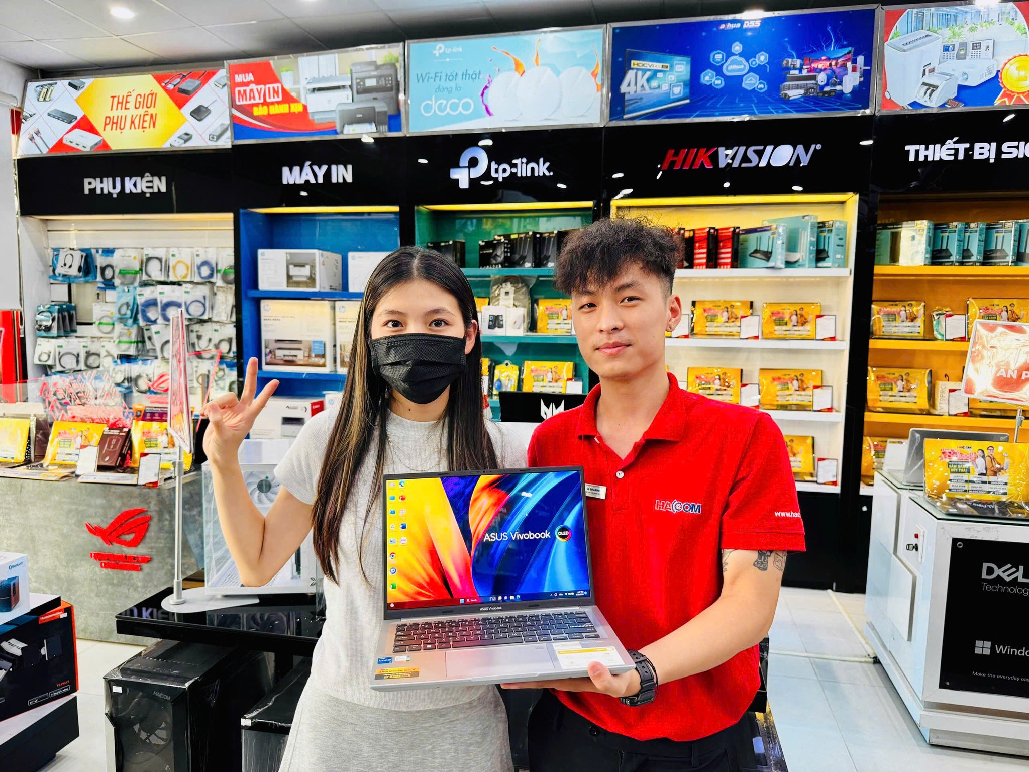 khach_hang_Laptop Asus VivoBook S3607CA-SH083WS (Ultra 7 255H/16GB RAM/512GB SSD/16 Oled FHD/Win11/Xám) 8