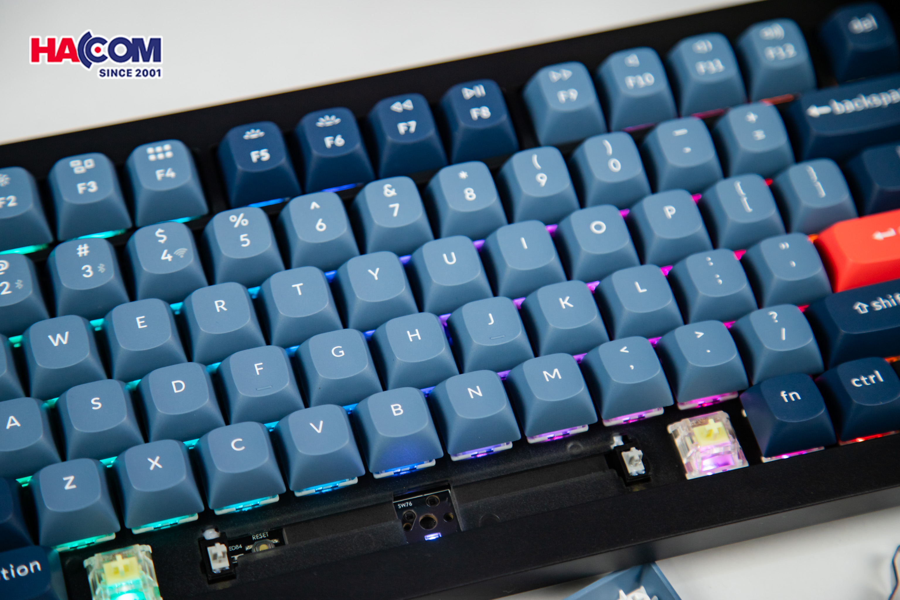 Bàn phím Keychron V1M-D4 V1 Max Swappable RGB Backlight Banana Switch 16