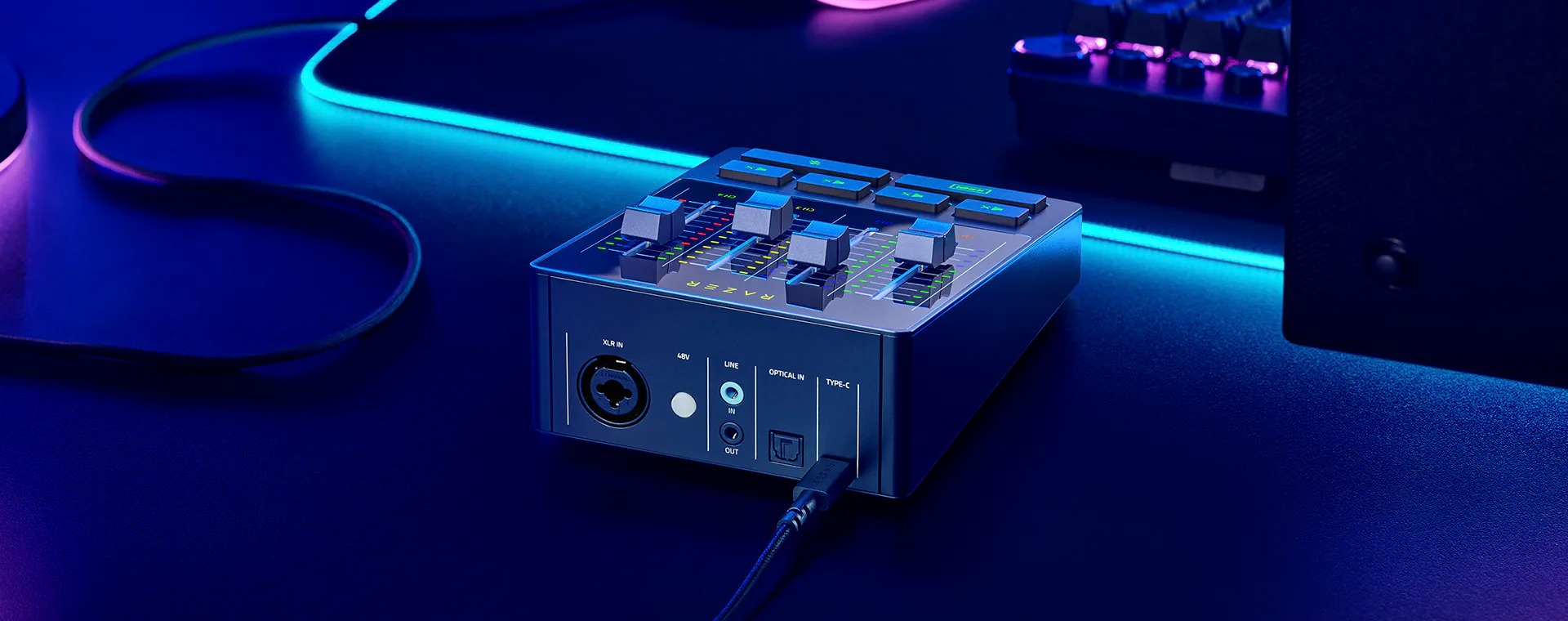 bo tron am thanh razer audio mixer all in one analog mixer for broadcasting and streaming pkst0025 2