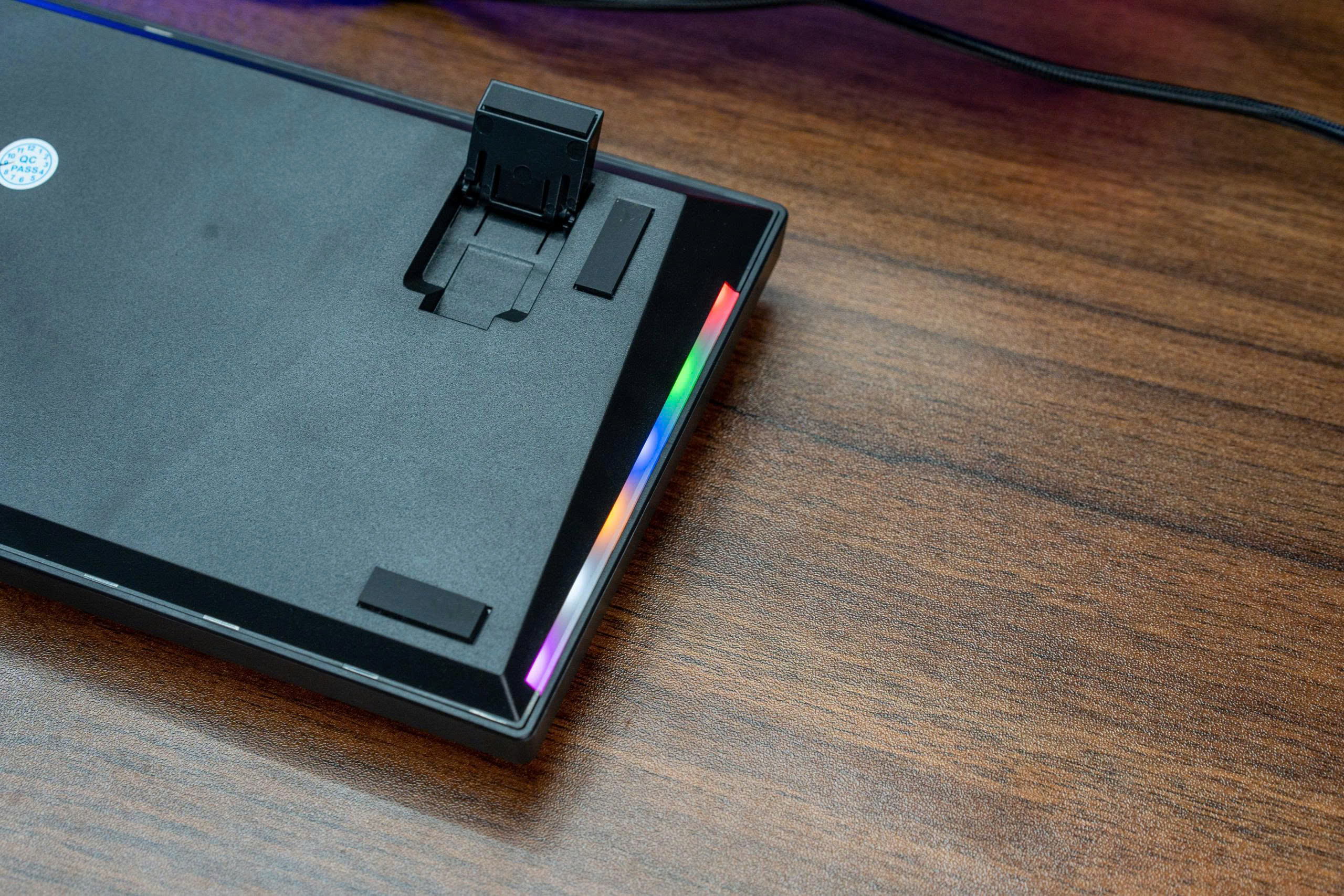 ban phim co edra ek3104k 03