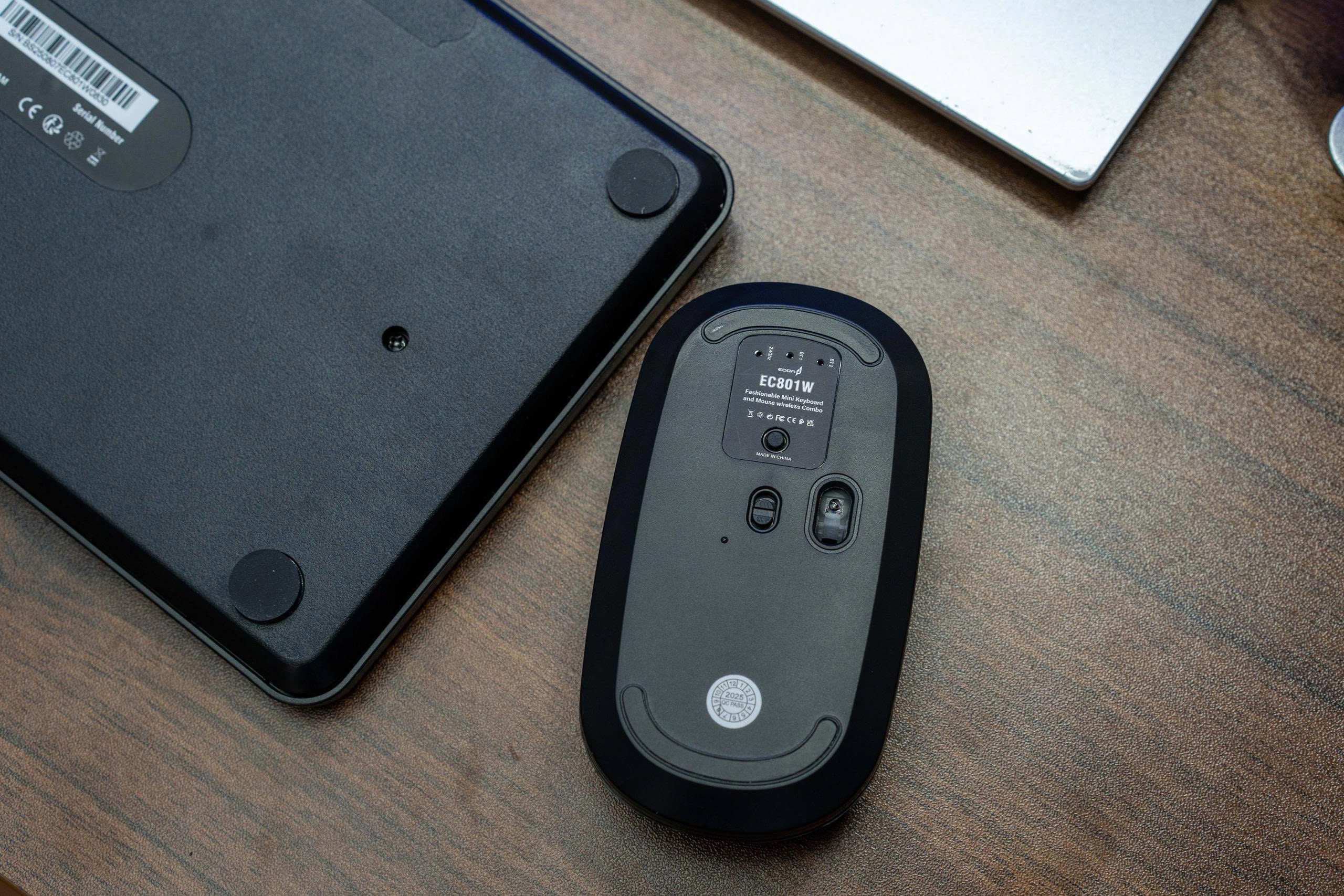 bo ban phim chuot khong day edra ec801w kbed0338 4