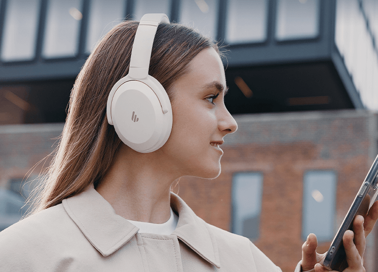 tai nghe edifier wh700nb pro 1