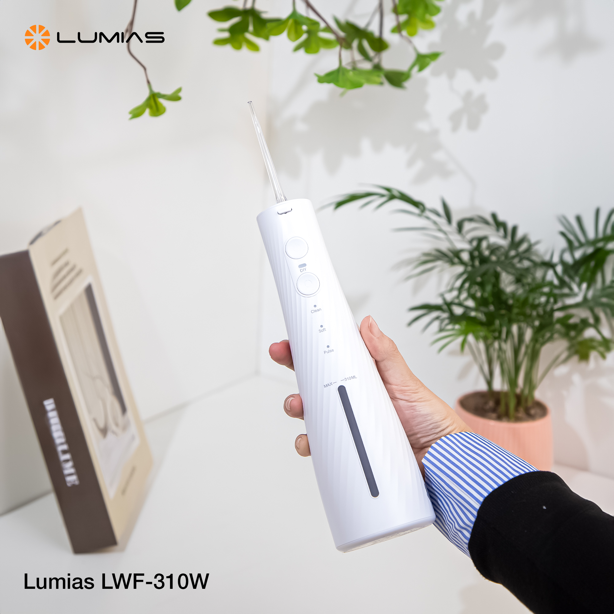 Máy Tăm Nước Dung Tích 310ML Lumias LWF-310W - Màu Trắng