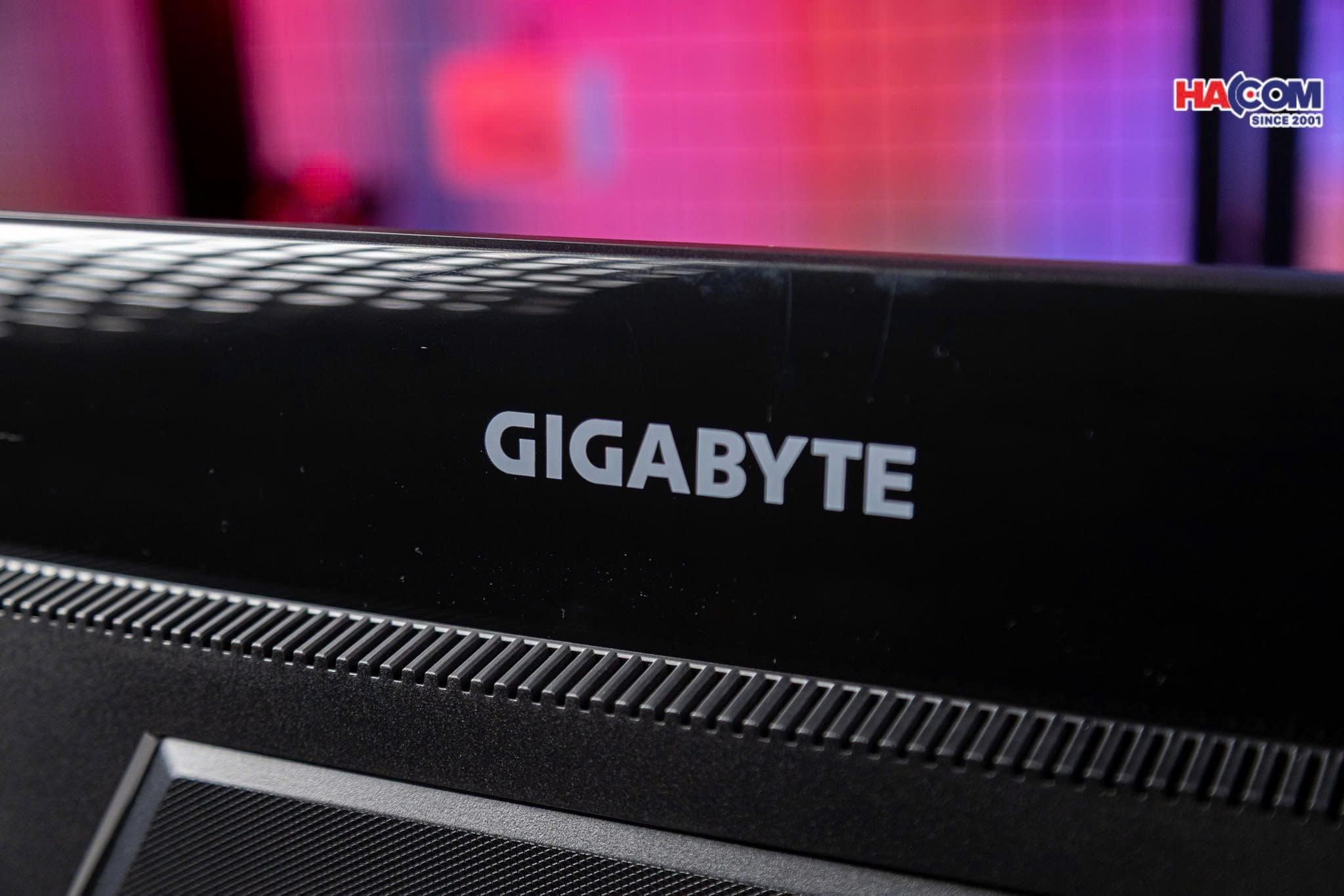 review chi tiet man hinh gigabyte m27q a 3