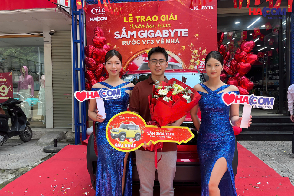 build pc 17 trieu trung vinfast vf3 hacom hnc 3