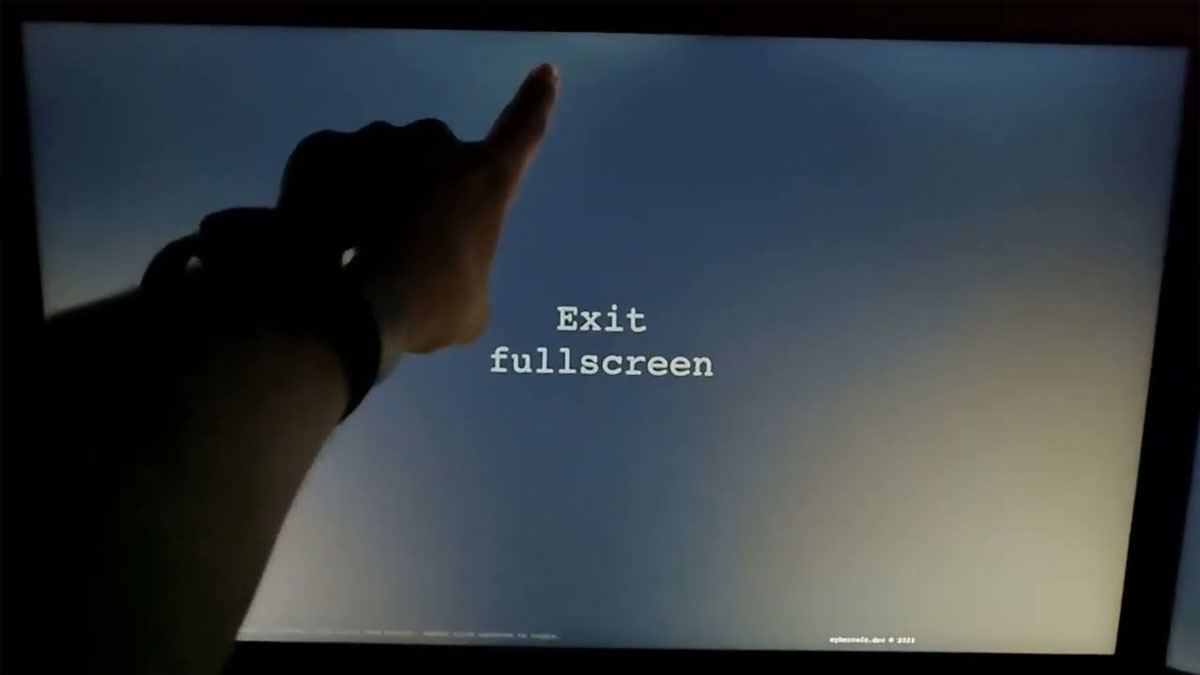 nen mua man hinh cu cua hang nao hacom 4