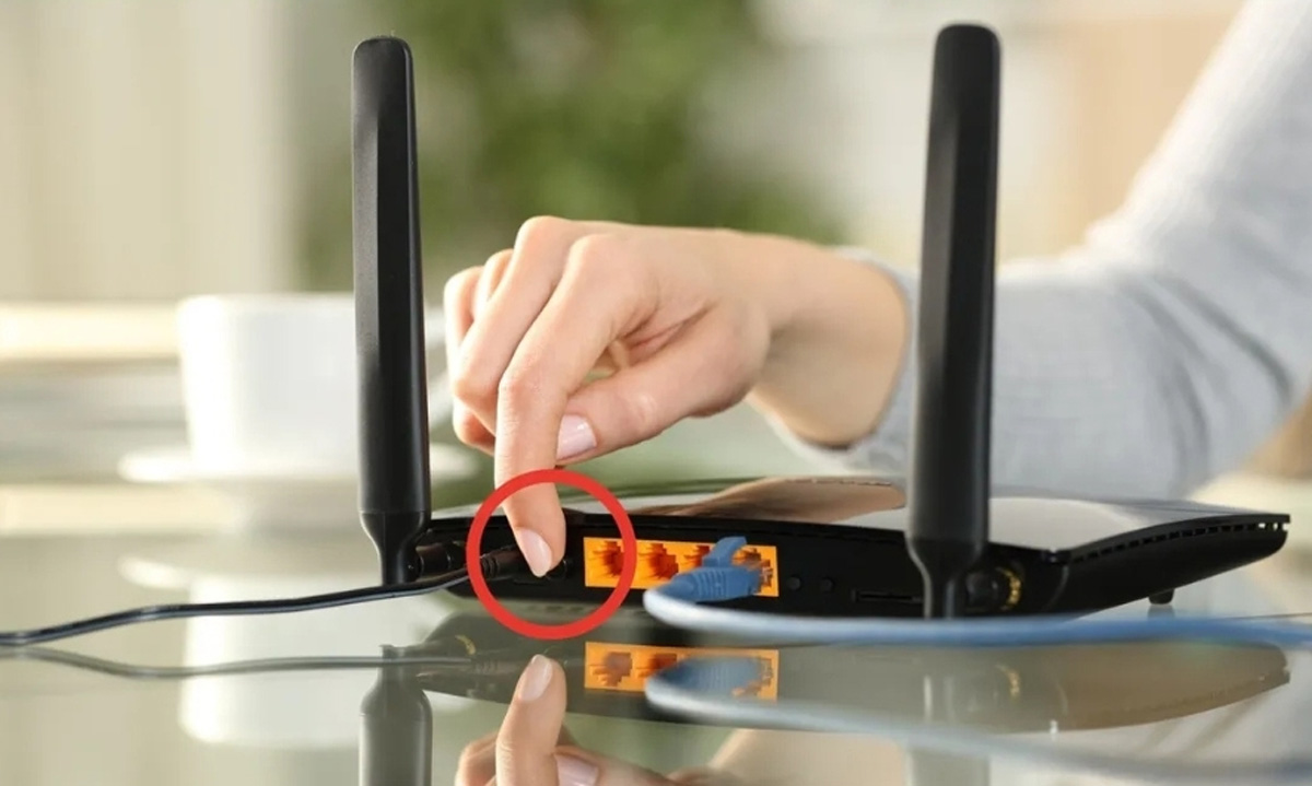 router wifi hacom 2
