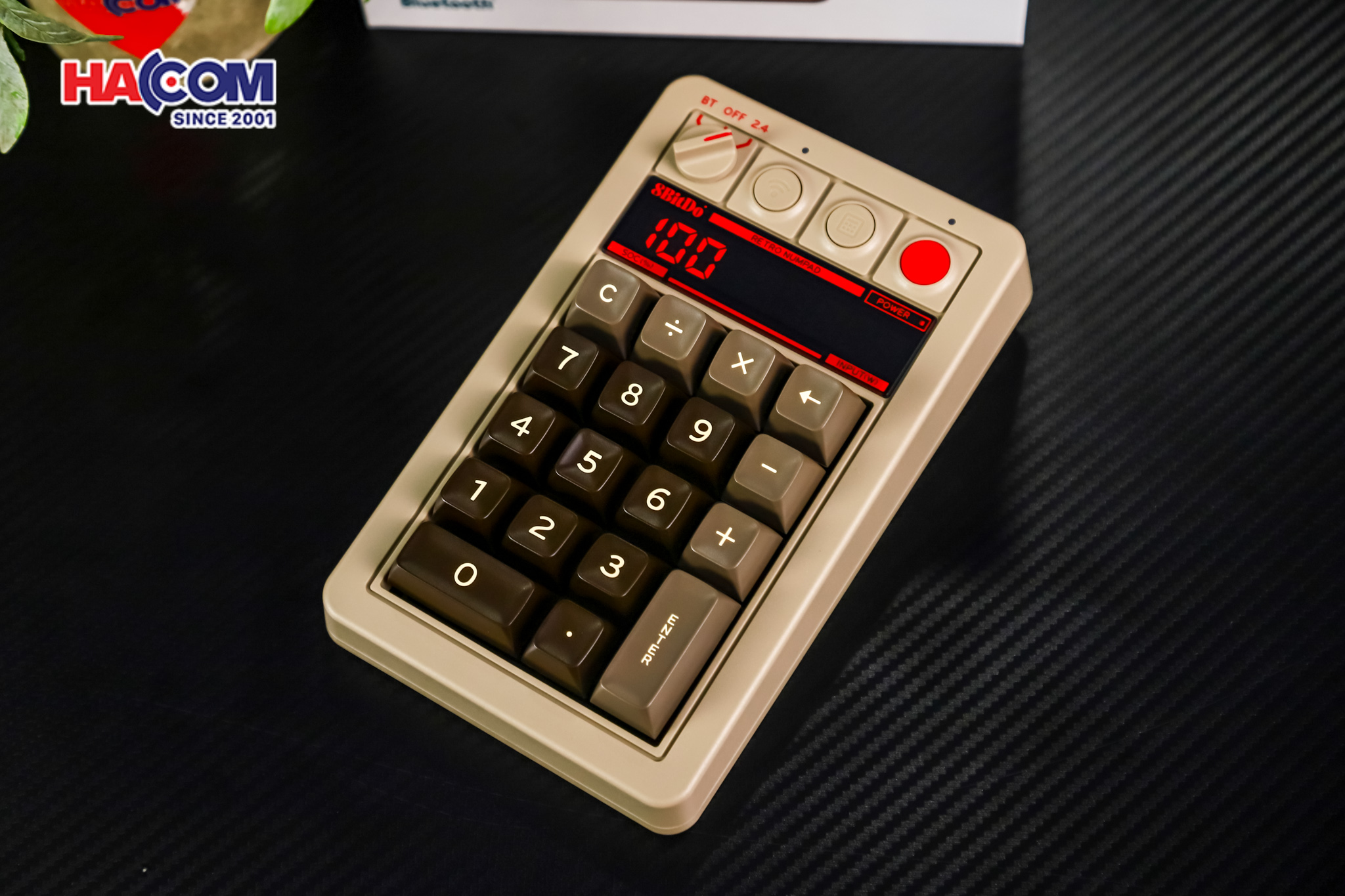 Bàn phím 8BitDo Retro 18 Mechanical Numpad - C64 Editionan-phim-8bitdo-retro-18-mechanical-numpad-c64-edition-009.jpg 12