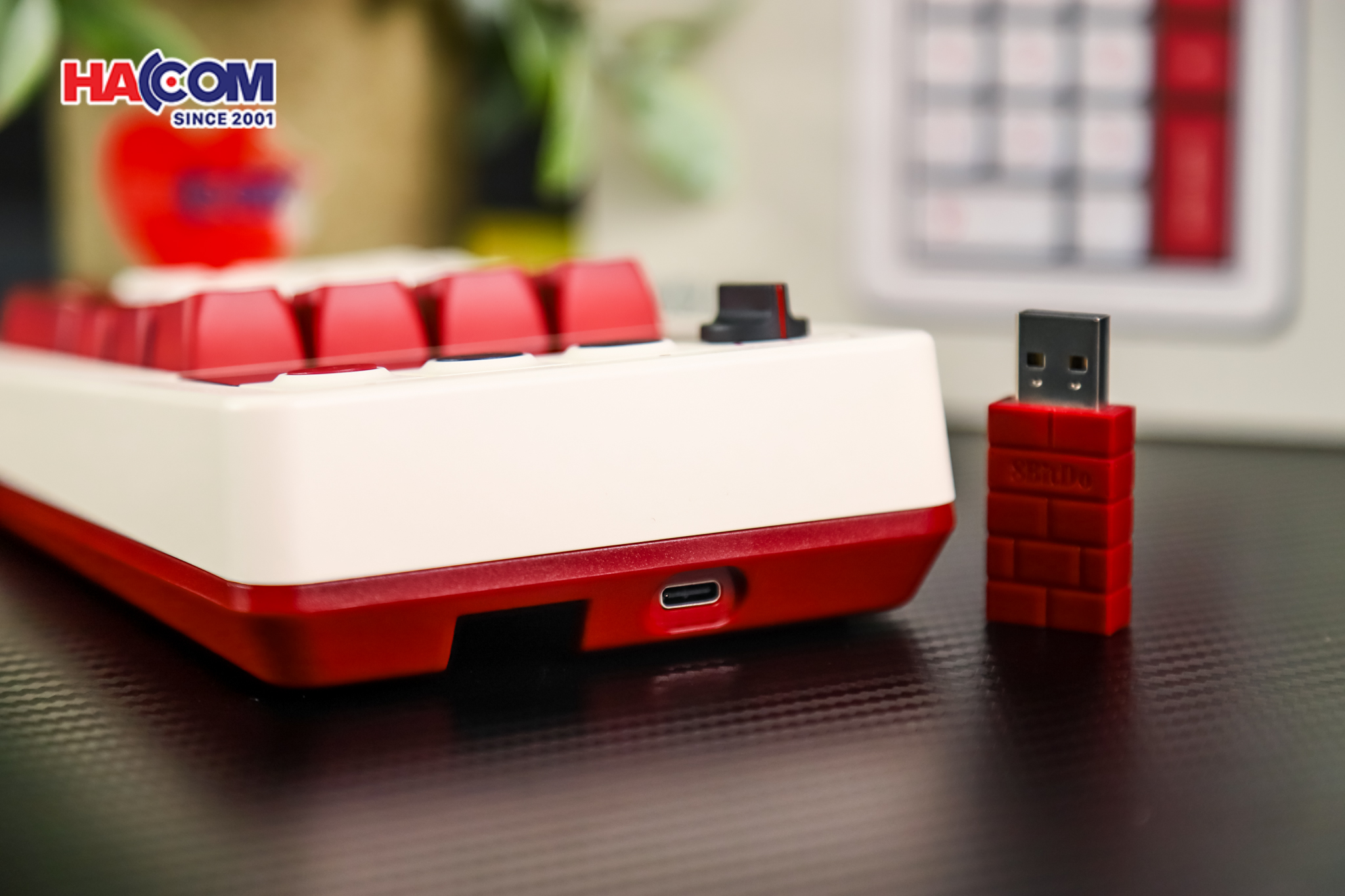 Bàn phím 8BitDo Retro 18 Mechanical Numpad - Fami Edition 15