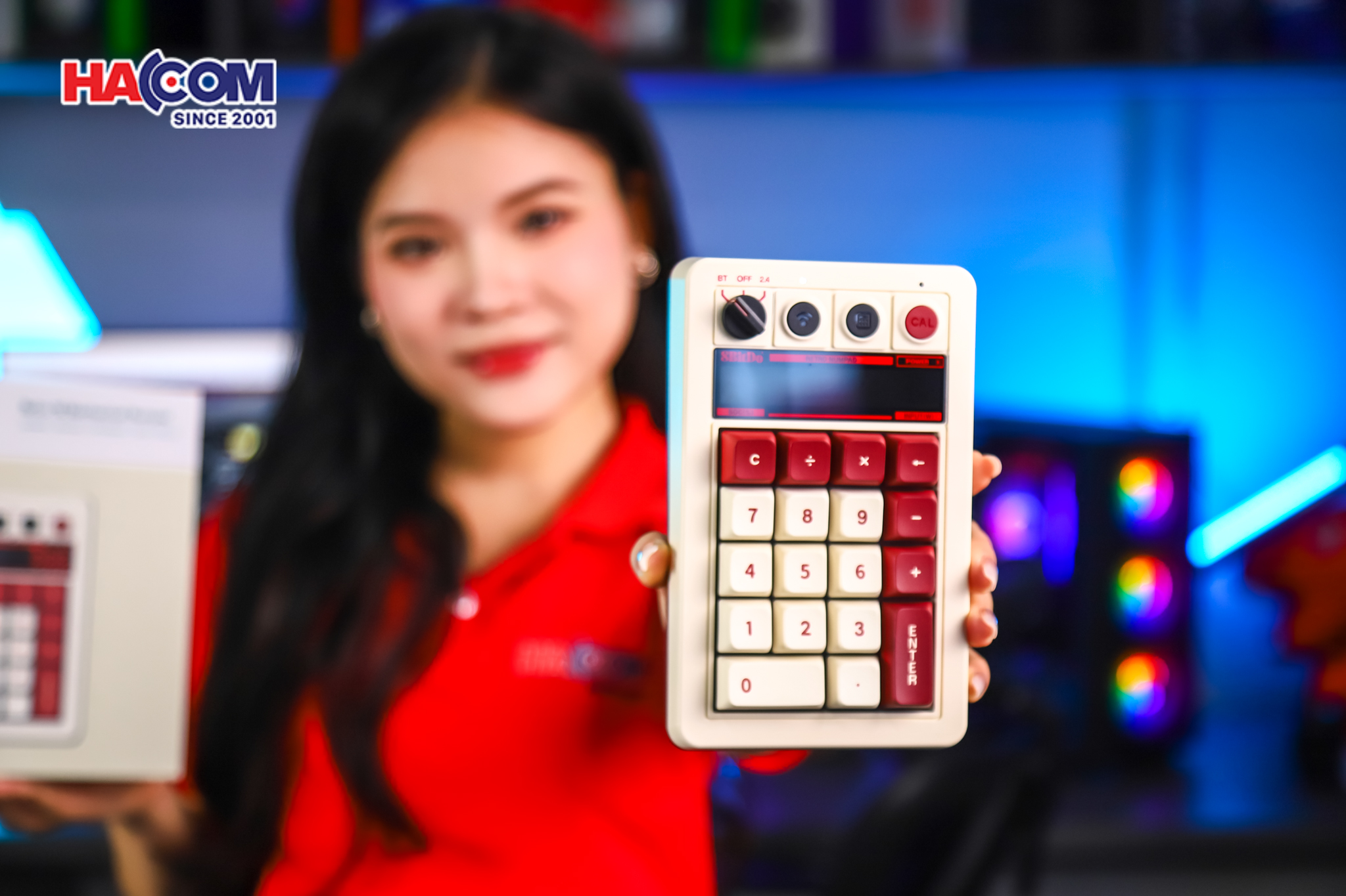 Bàn phím 8BitDo Retro 18 Mechanical Numpad - Fami Edition 5