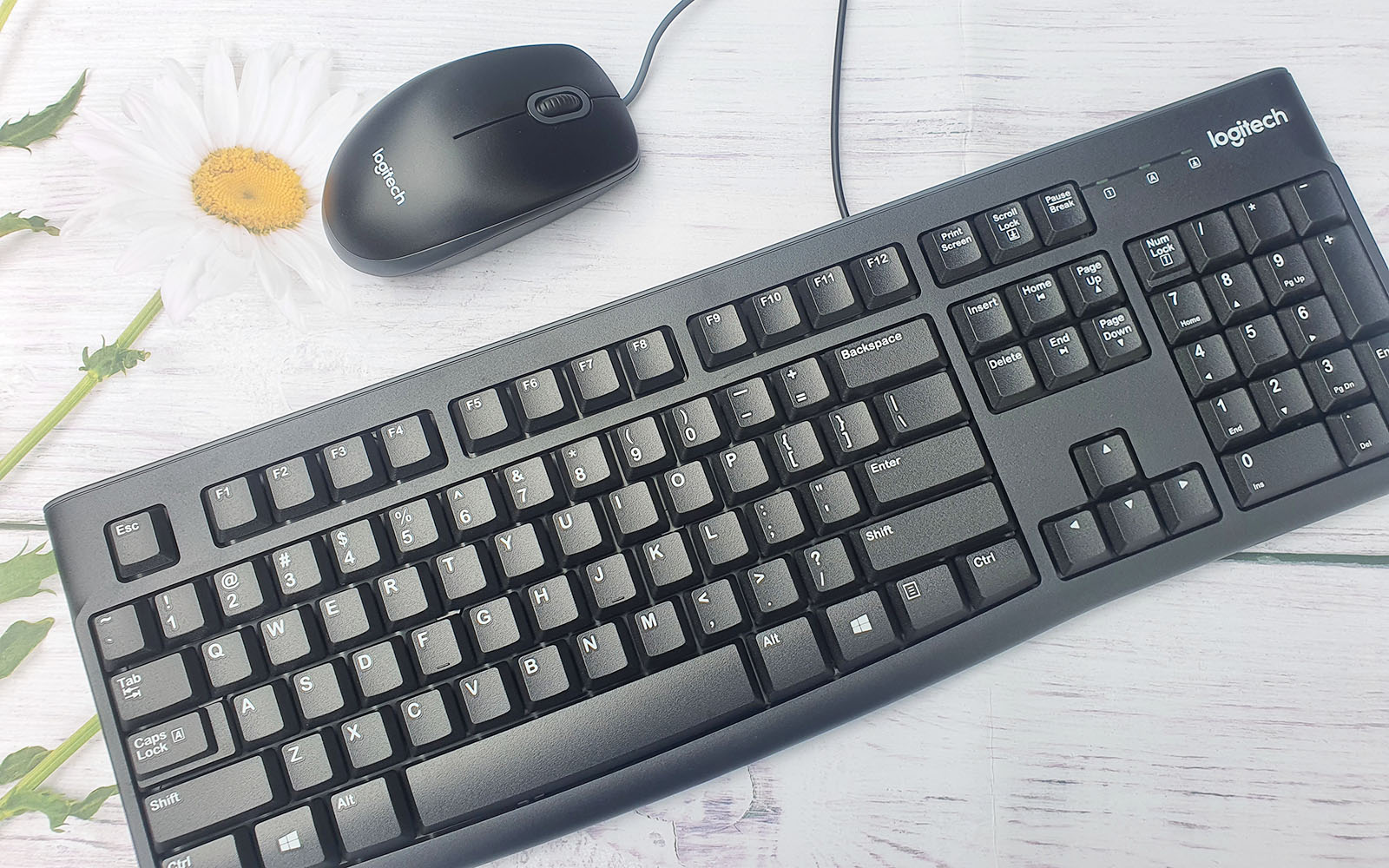 bo ban phim chuot logitech mk120 hacom 1
