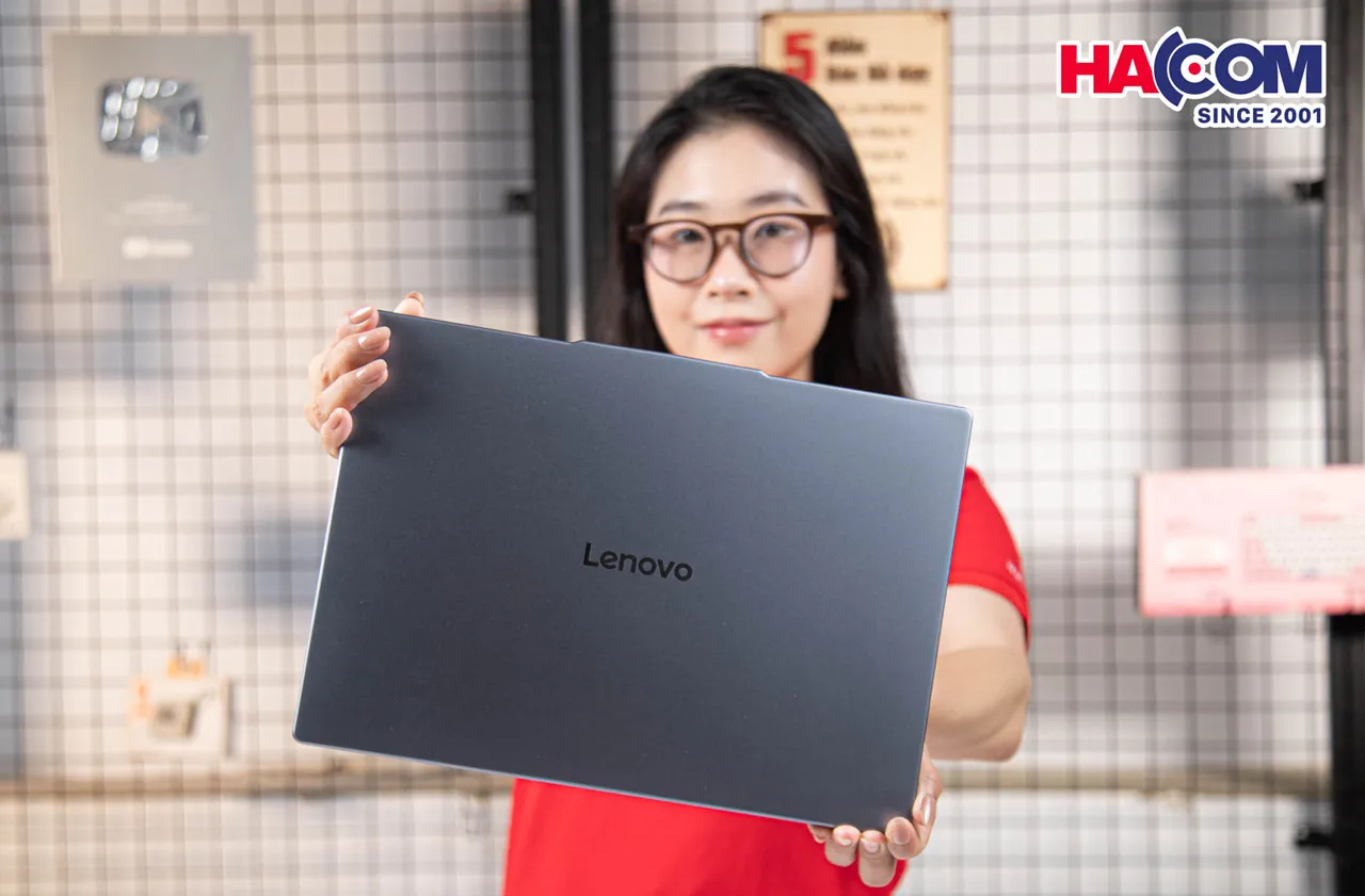 Lenovo IdeaPad Slim xử lý đa nhiệm từ soạn thảo văn bản đến chỉnh sửa hình ảnh, video