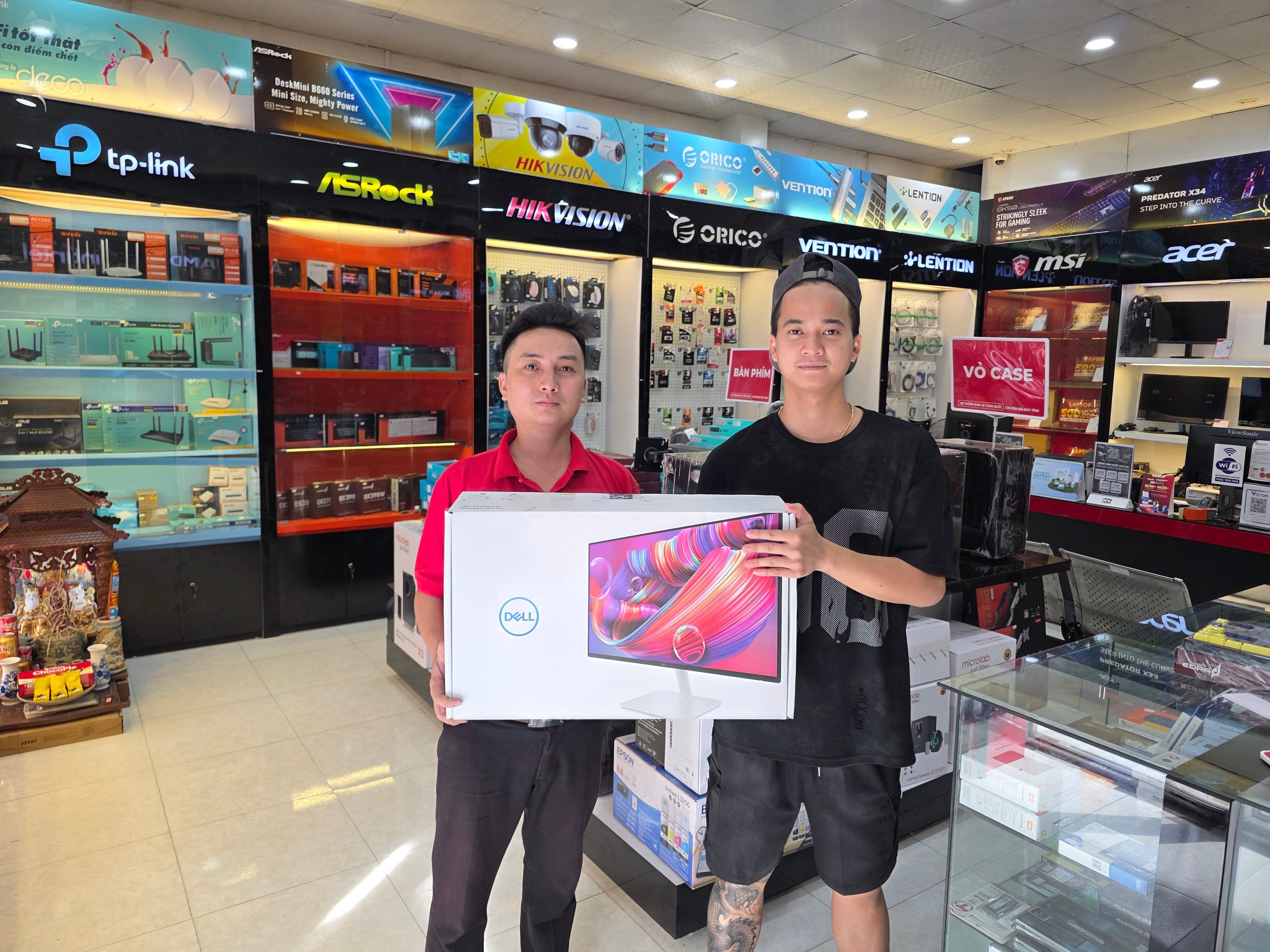 khach_hang_Màn hình Dell S2425H  5