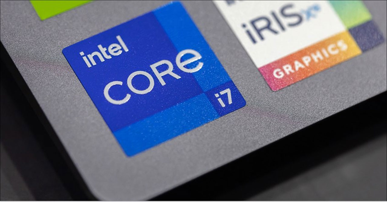 Dell Inspiron 3530 i7 tích hợp công nghệ Iris Xe hiện đại 