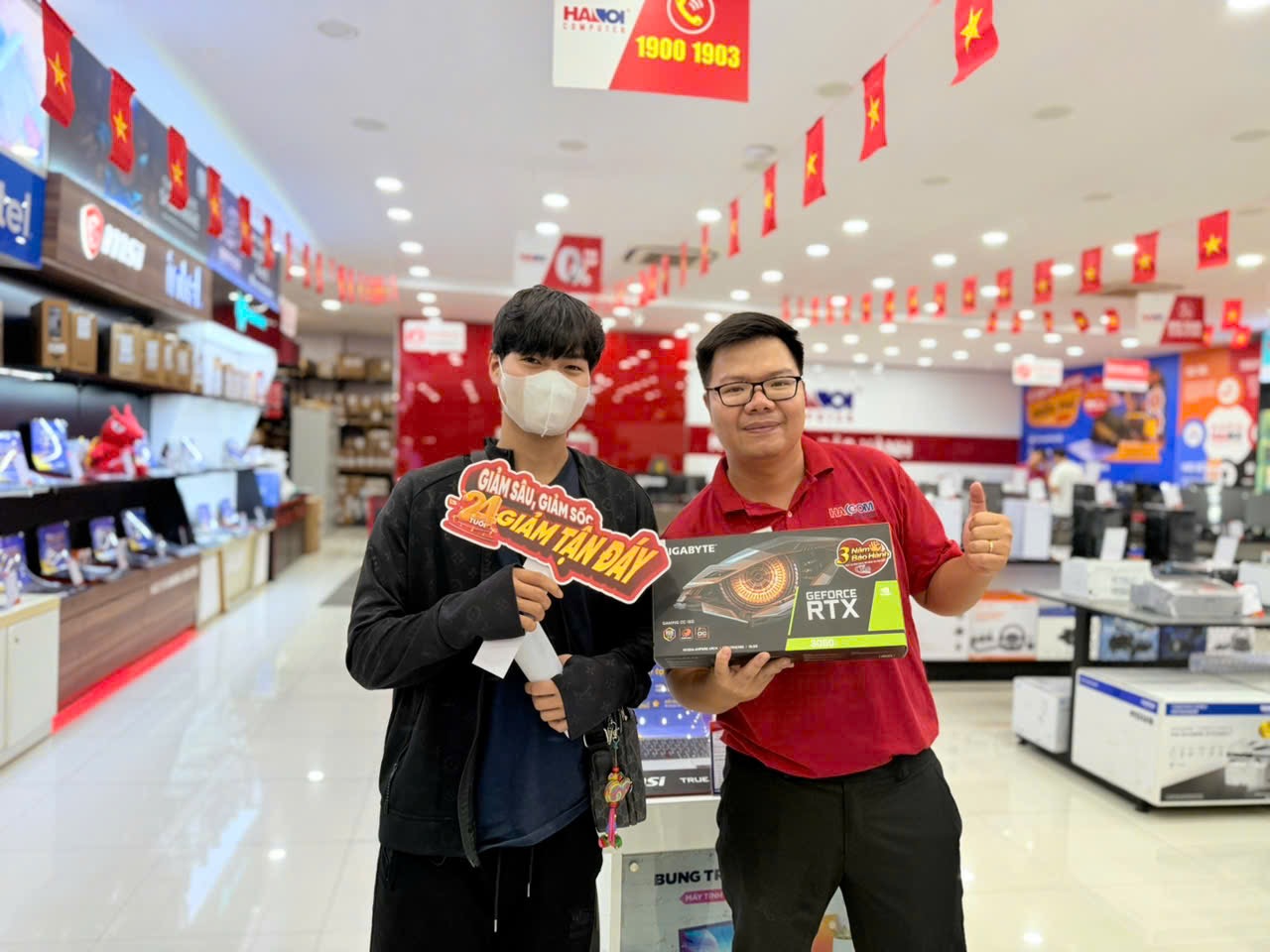 Khách hàng sử dụng Card màn hình Gigabyte RTX 3060 GAMING OC 12GD-V2