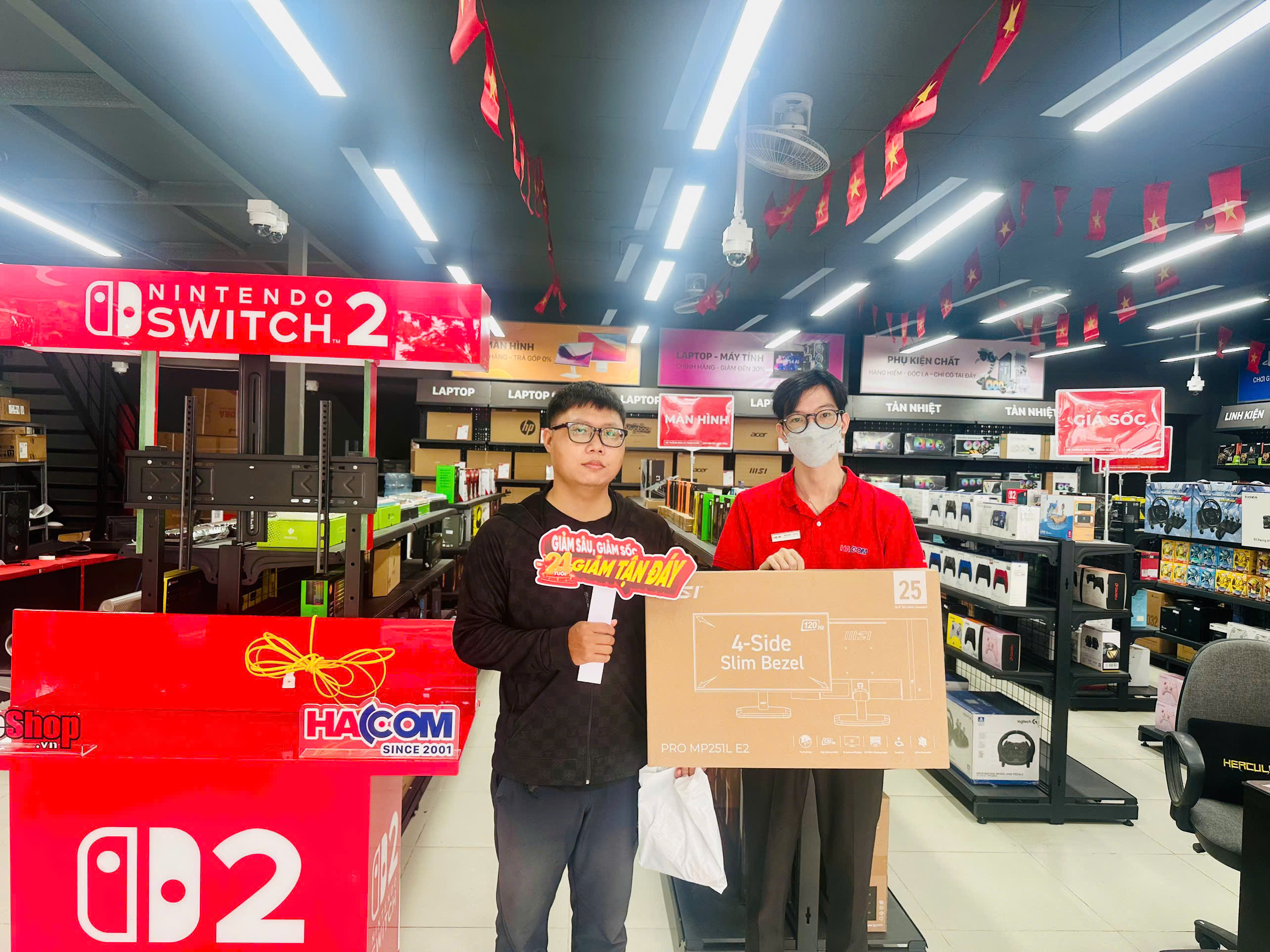 Khách hàng sử dụng Màn hình MSI Pro MP251L E2 (24.5 inch/FHD/IPS/120Hz/1ms)