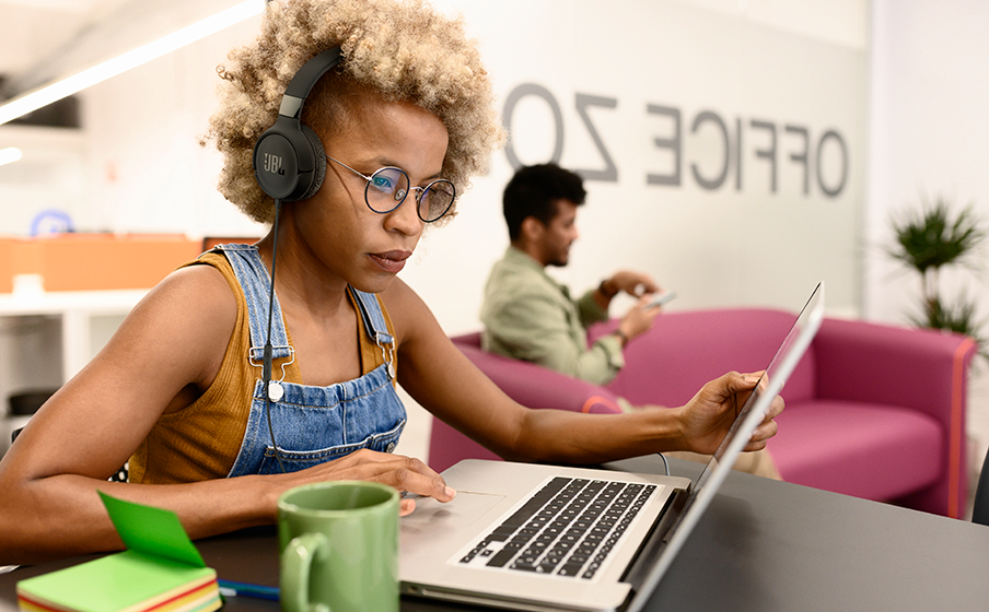 Tai nghe chụp tai có dây JBL Tune 520C 3