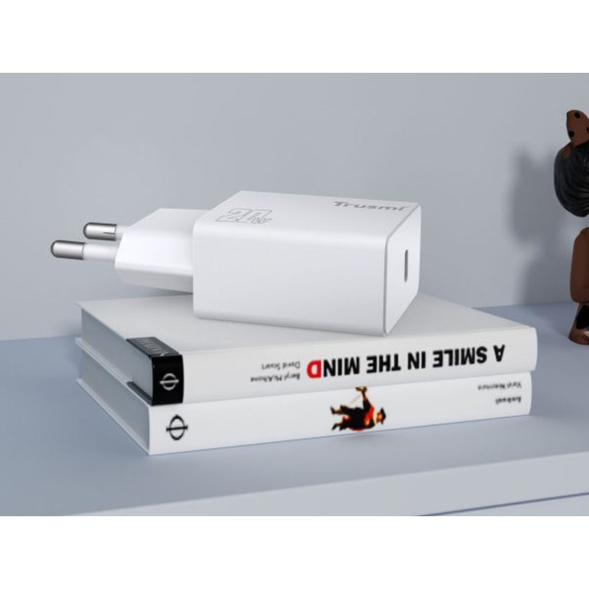 Sạc nhanh Trusmi PD20W Type C kèm cáp C TO L màu trắng US 1