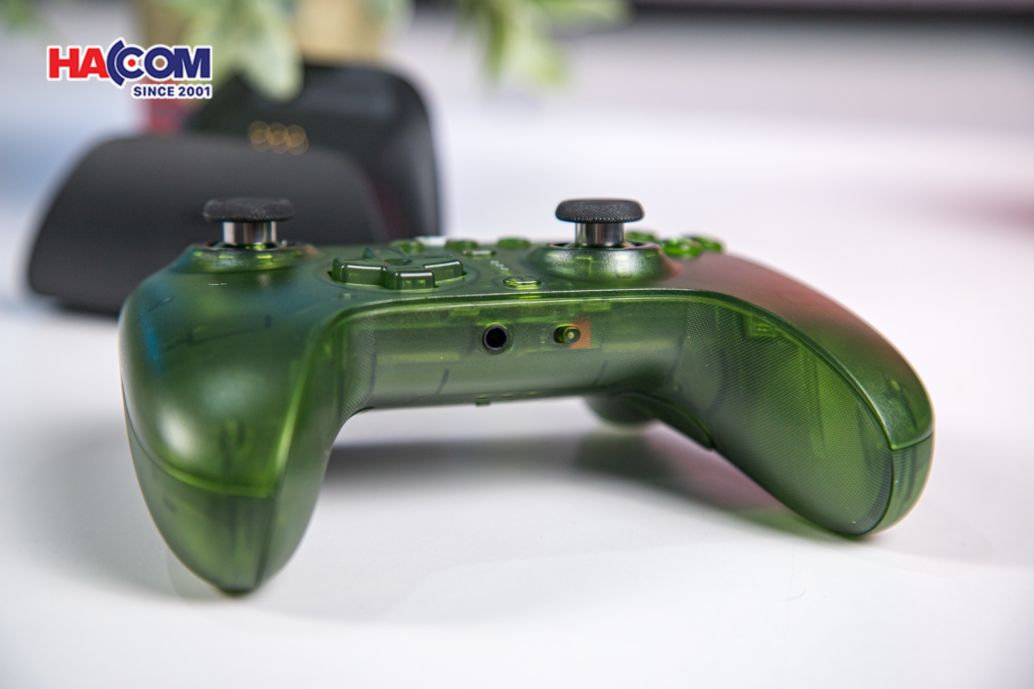  Tay cầm chơi game 8BitDo Ultimate 3-mode Controller for Xbox - Jade 13