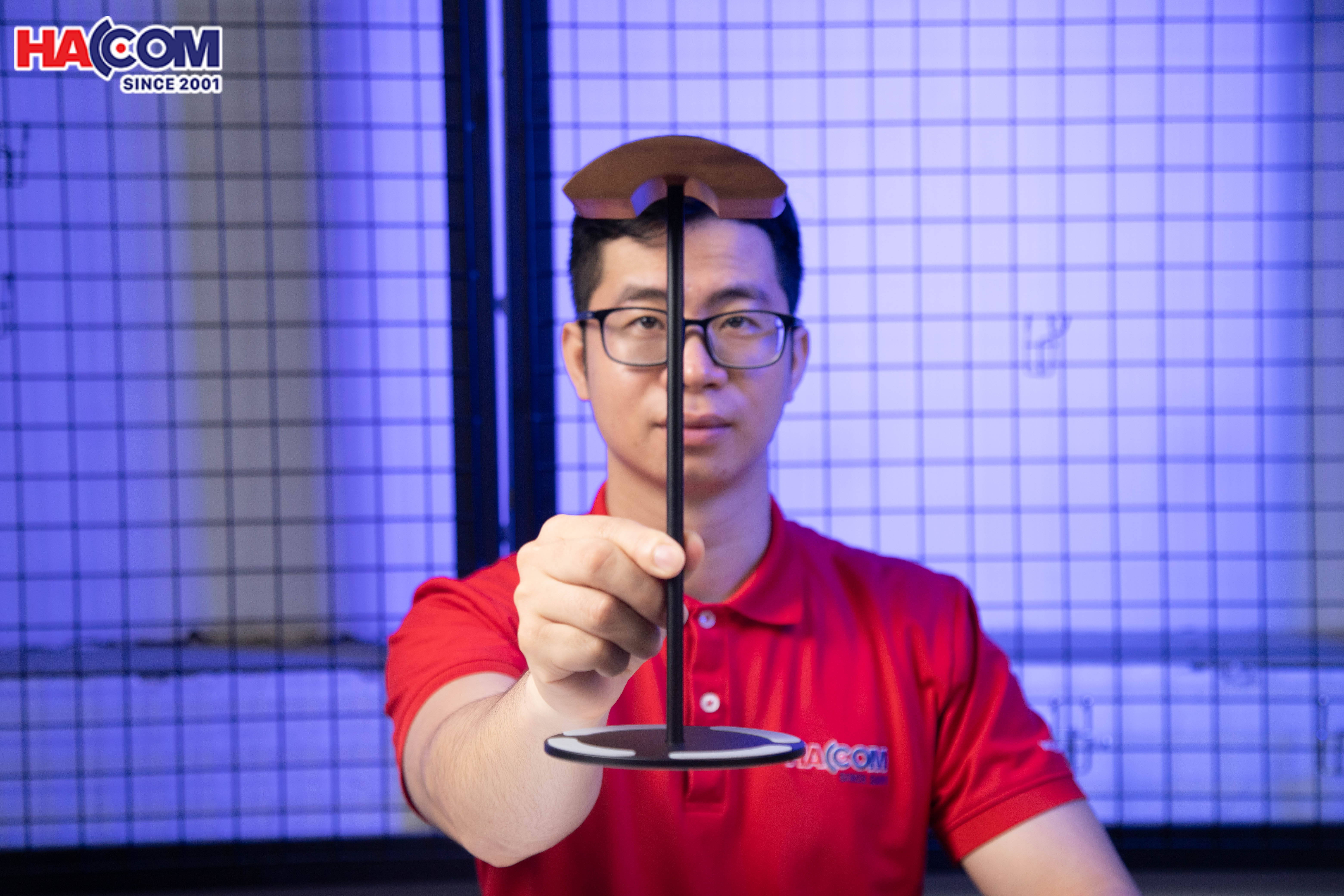 Giá treo tai nghe Crossline EJ4 màu đen - Gỗ và hợp kim nhôm 1