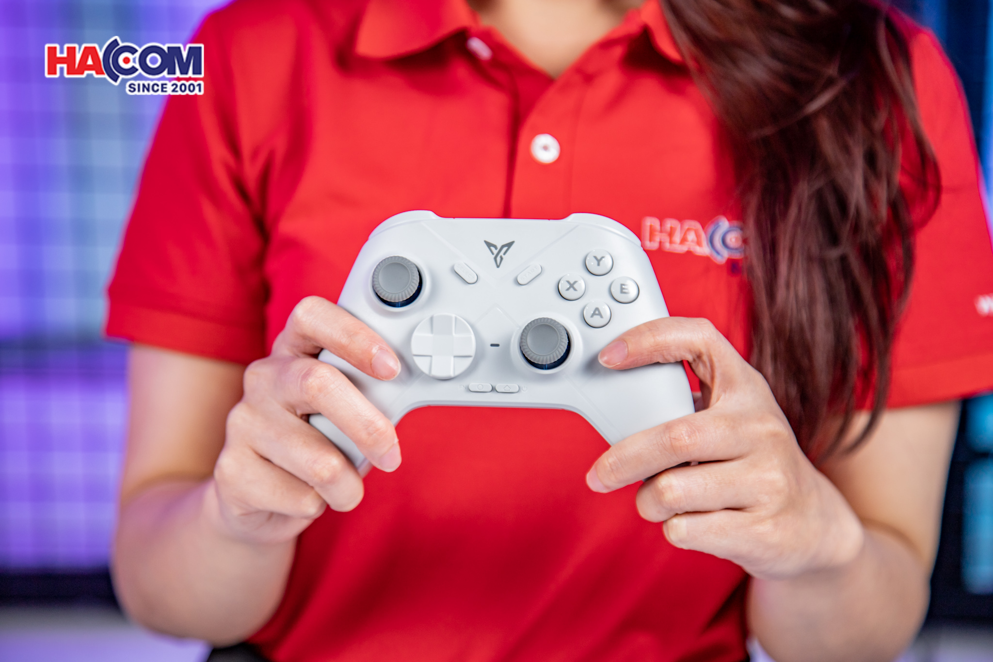 cdn/web/12032026/tay-cam-choi-game-flydigi-direwolf-3-mau-xam-013.jpg 13