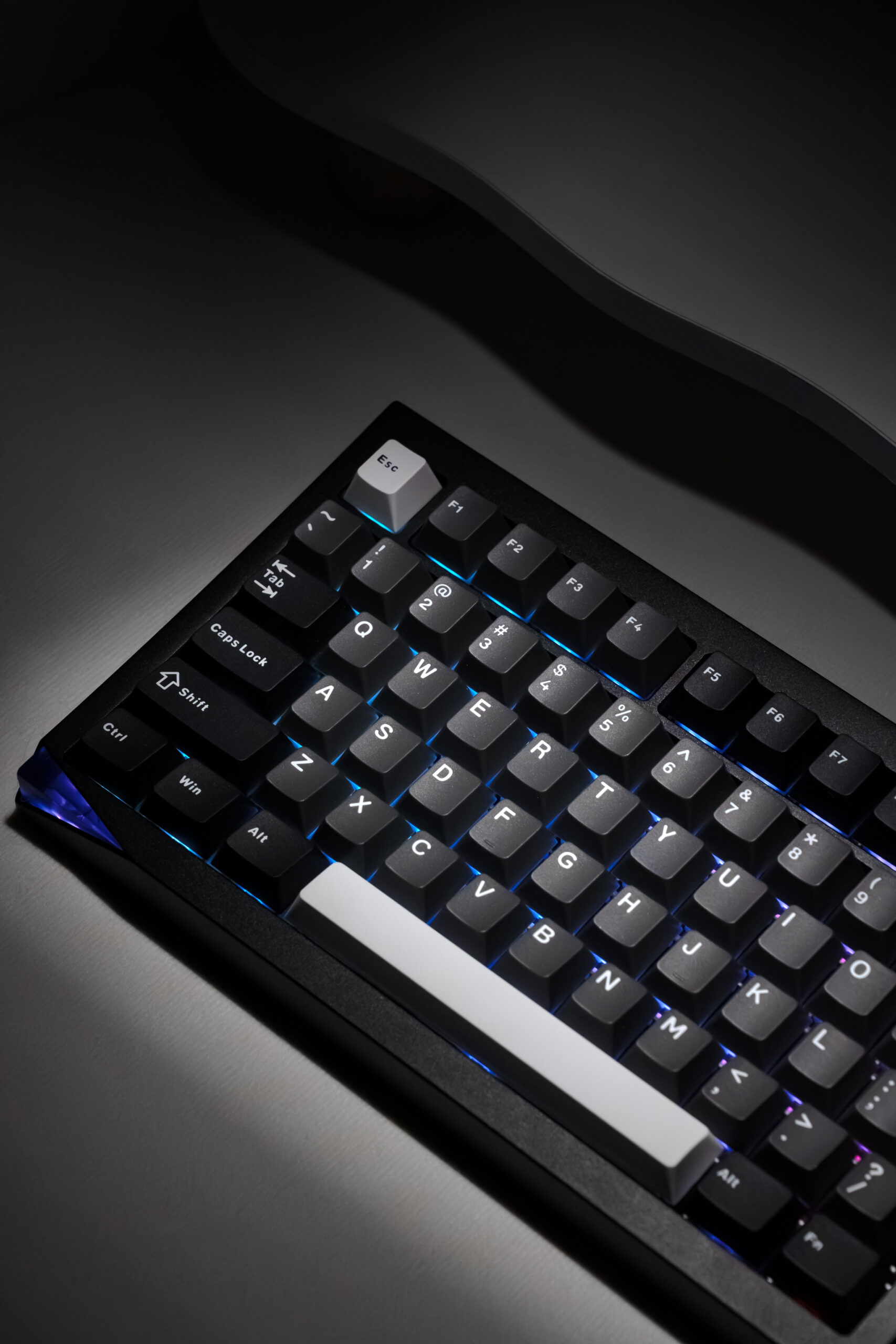 Bàn phím AKKO Gem 02 VIA Black & Silver Stellar Rose switch 6