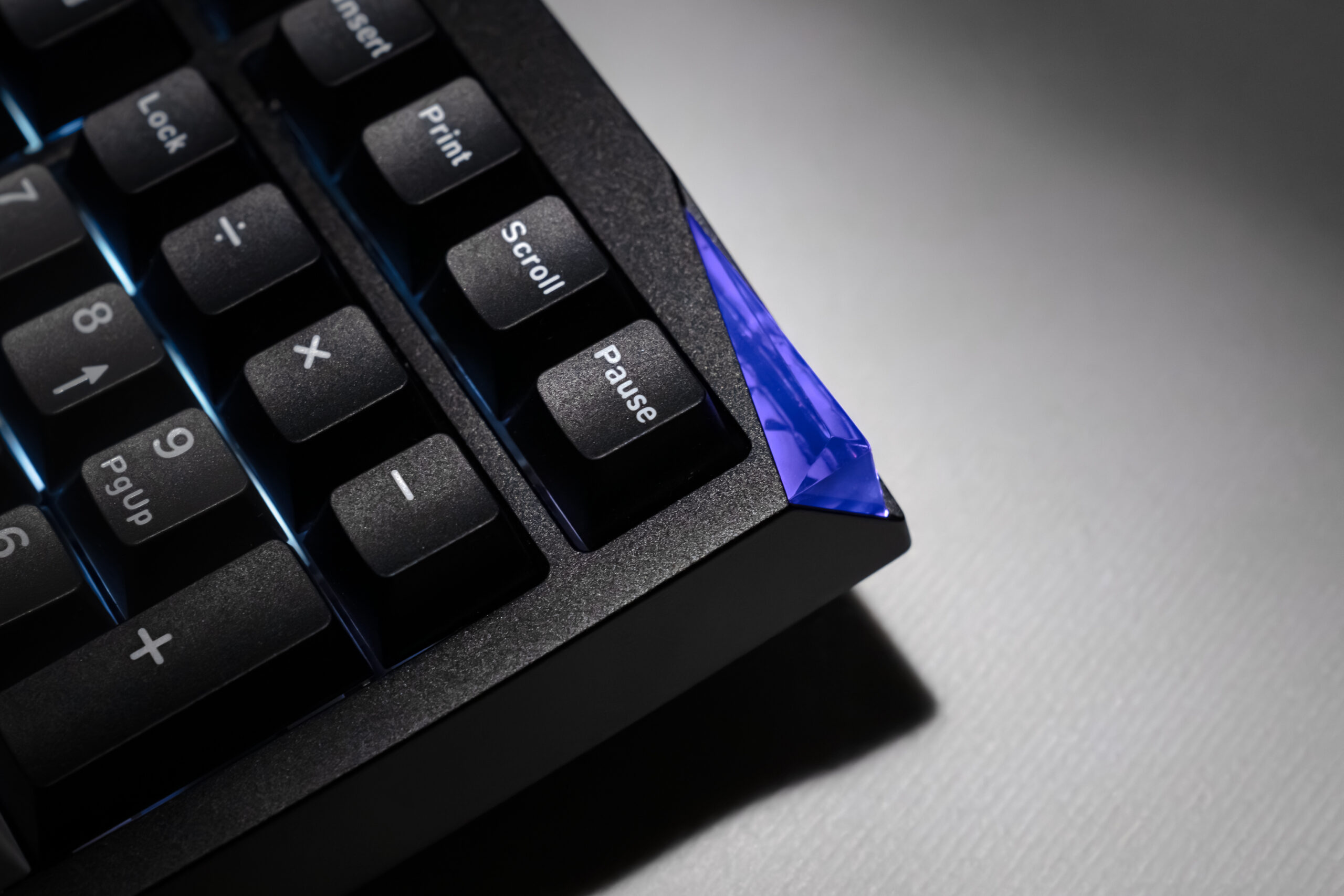 Bàn phím AKKO Gem 02 VIA Black&Silver Mirror switch 1