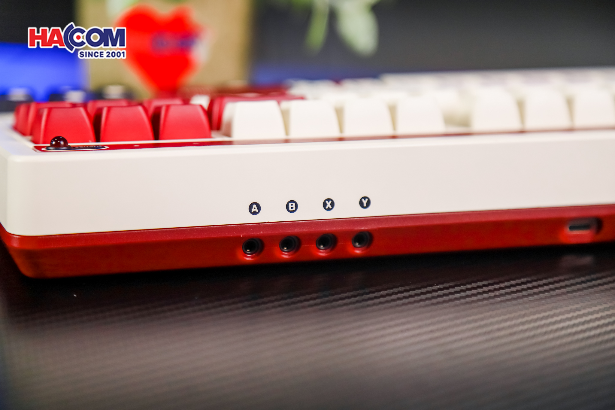 Bàn phím 8BitDo Retro Mechanical Keyboard - FAMI Edition 15