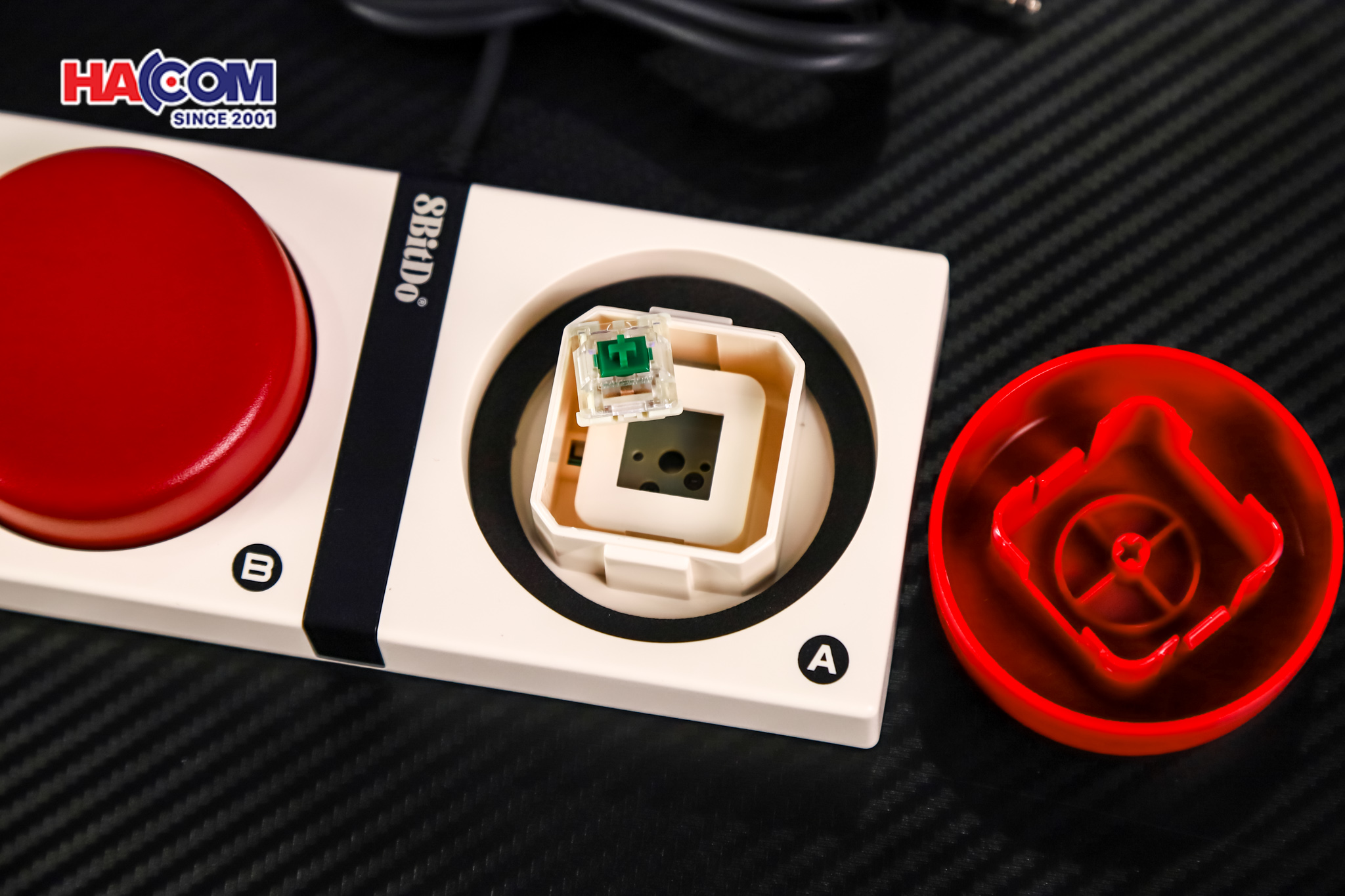 Bàn phím 8BitDo Retro Mechanical Keyboard - FAMI Edition 17