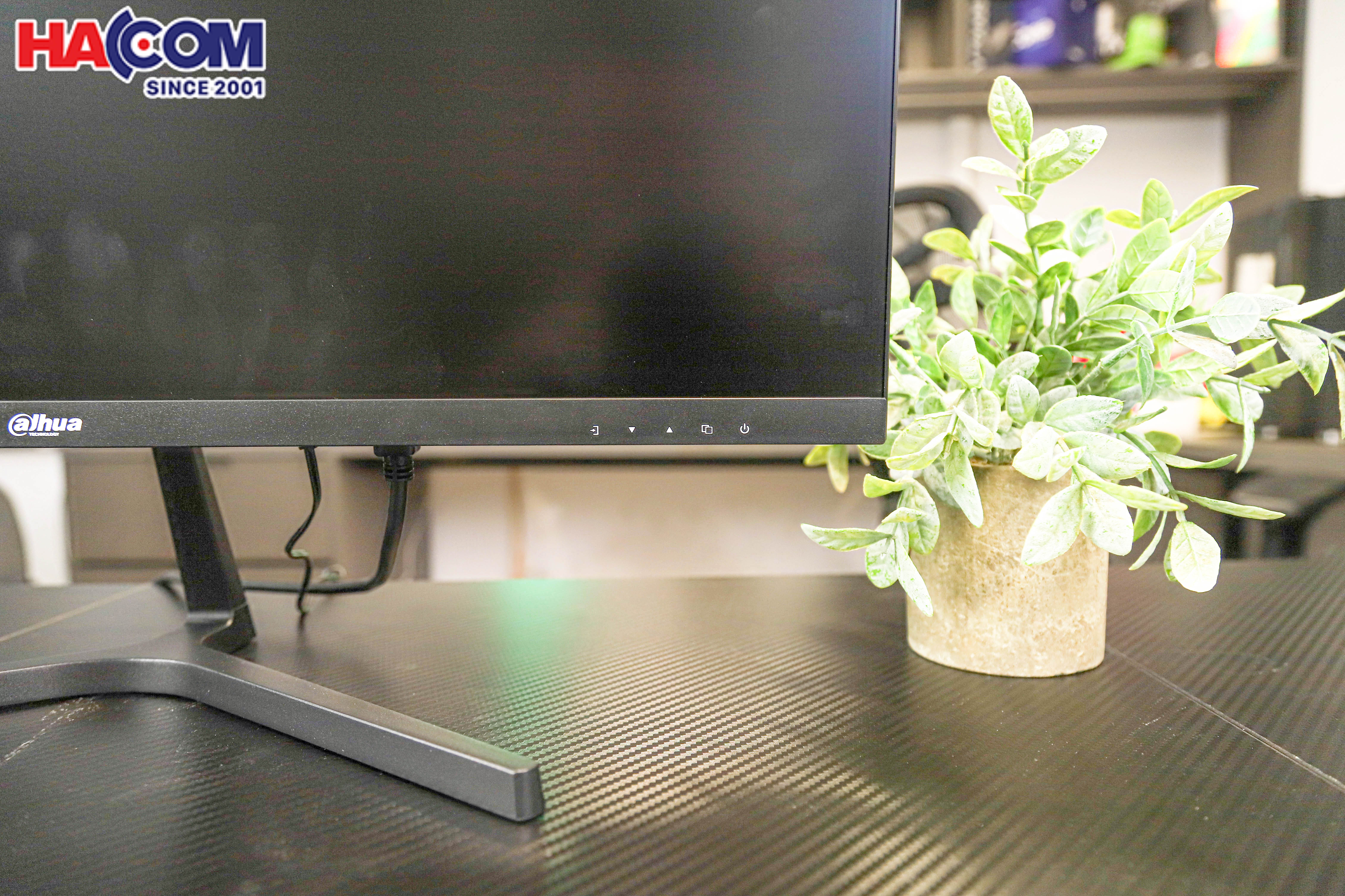 cdn/web/14102025/Dahua-DHI-LM24-B221-9.jpg 1