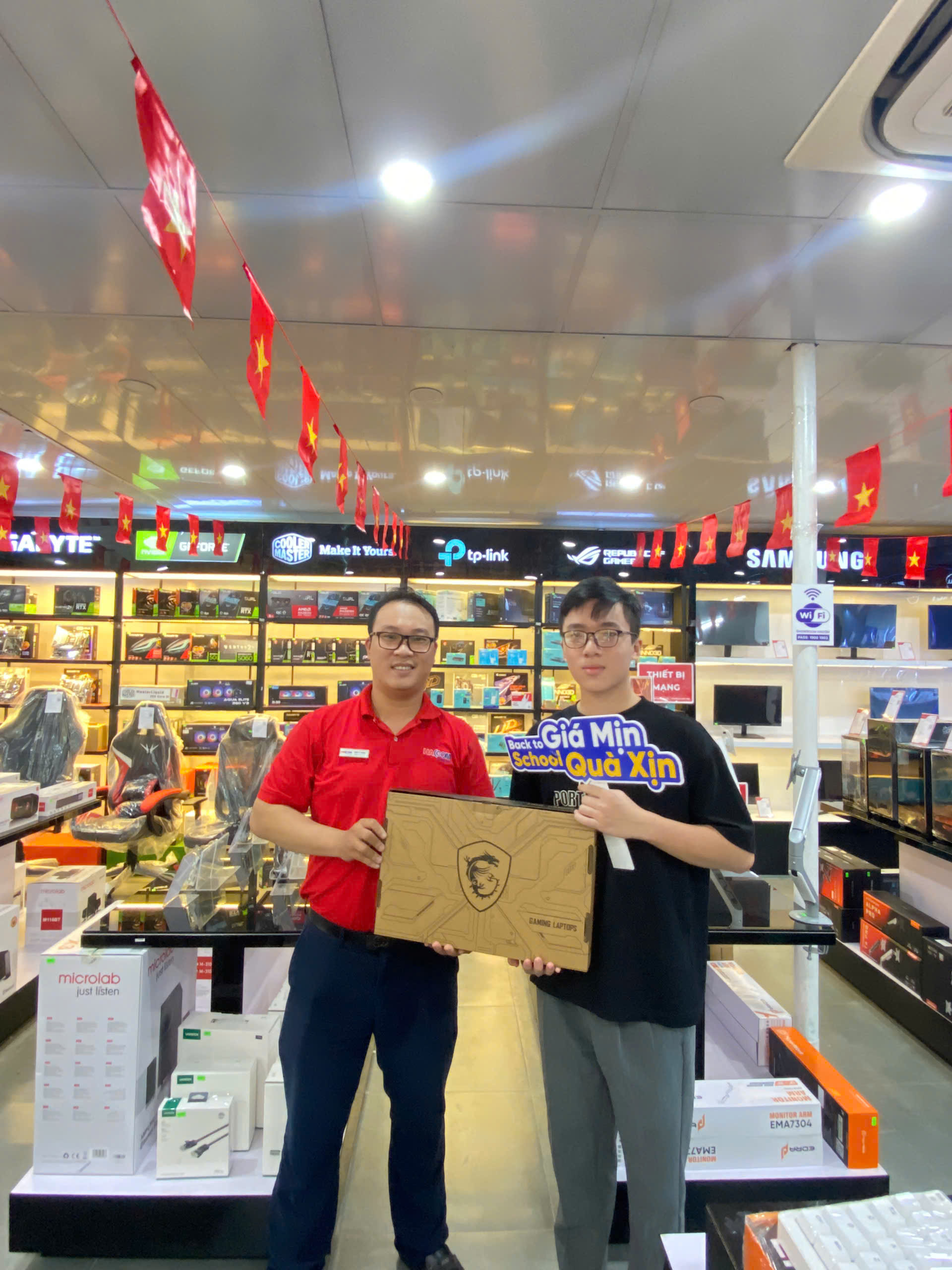 khach_hang_cdn/web/14102025/z7030968577764_0a4c120d8a9a6b3580aea7f96ca117d0.jpg 6