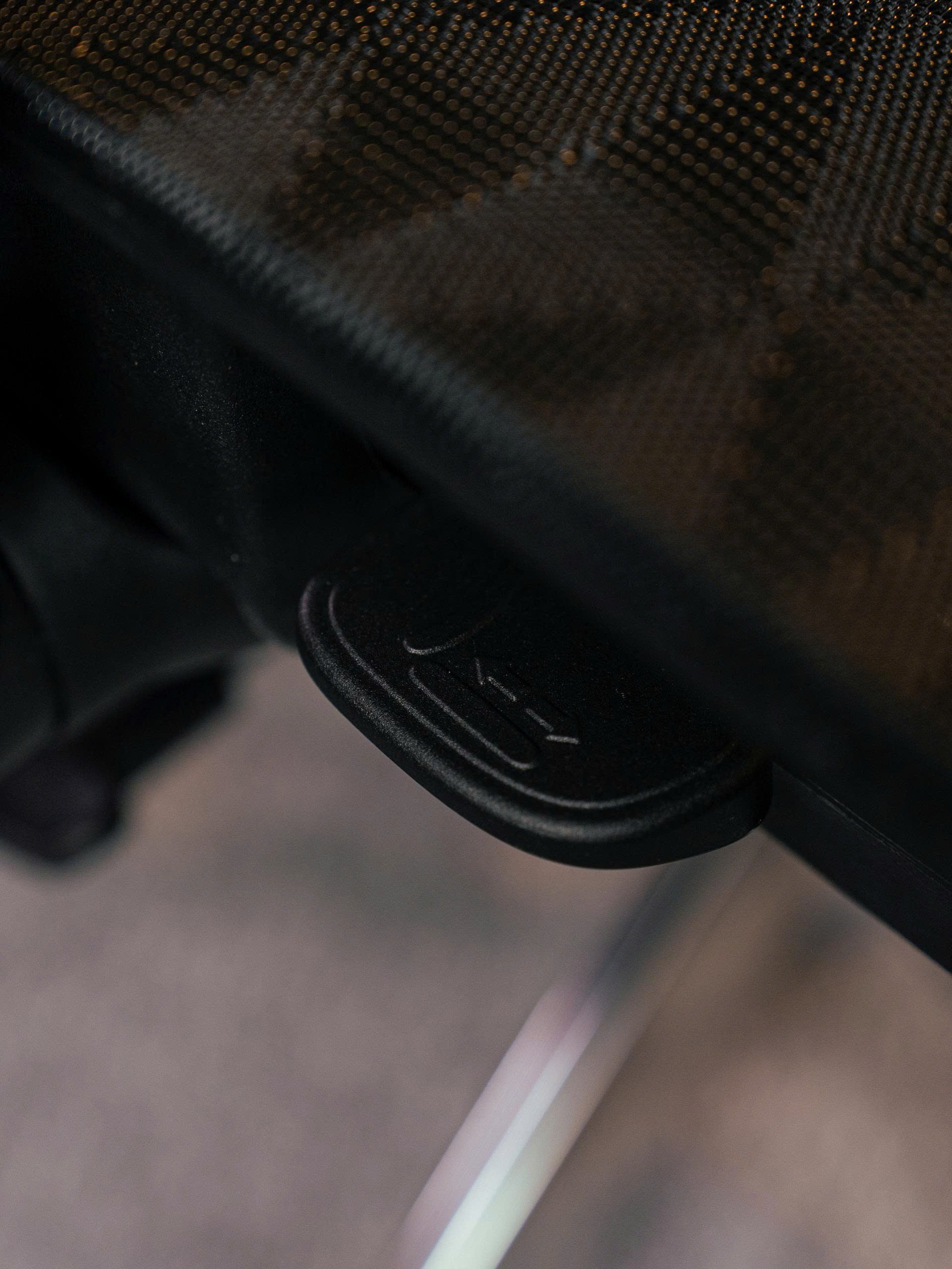 cdn/web/17122025/Ghe-cong-thai-hoc-EDRA-EEC227-8.jpg 14