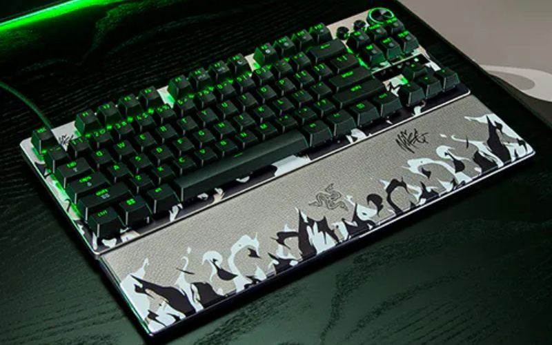 ban phim razer huntsman v3 pro tenkeyless 8khz niko edition hacom 6