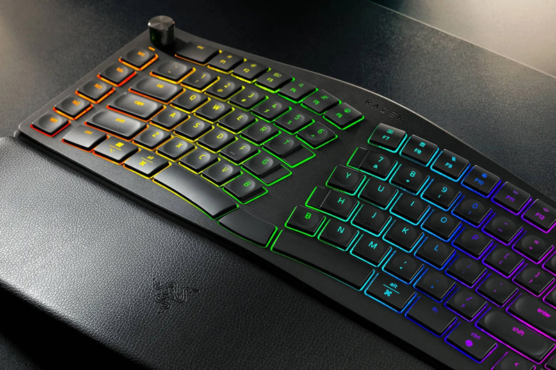 ban phim razer pro type ergo hacom 3