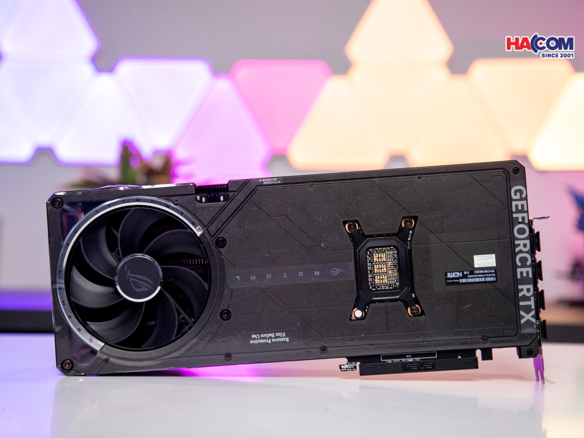 cdn/web/18122025/card-man-hinh-asus-rog-astral-rtx-5080-o16g-gaming-3.jpg 12