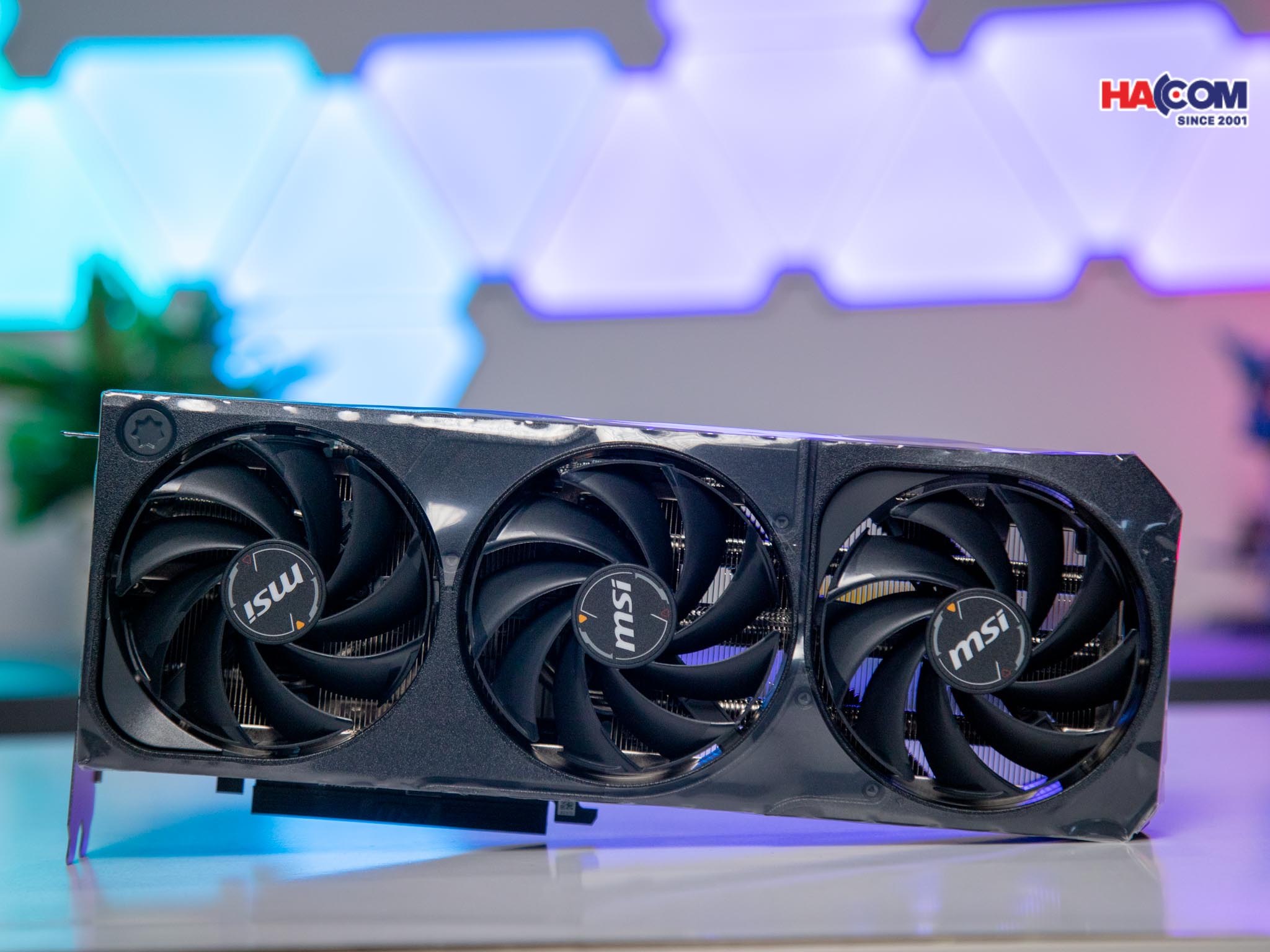 cdn/web/18122025/card-man-hinh-msi-rtx-5070-ti-16g-shadow-3x-oc-3.jpg 7