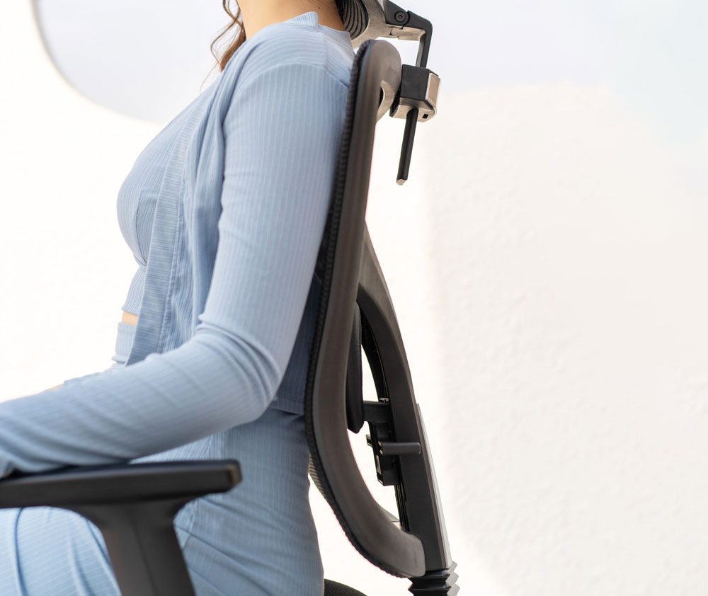 ghế công thái học hỗ trợ tư thế lưng chuẩn hơn