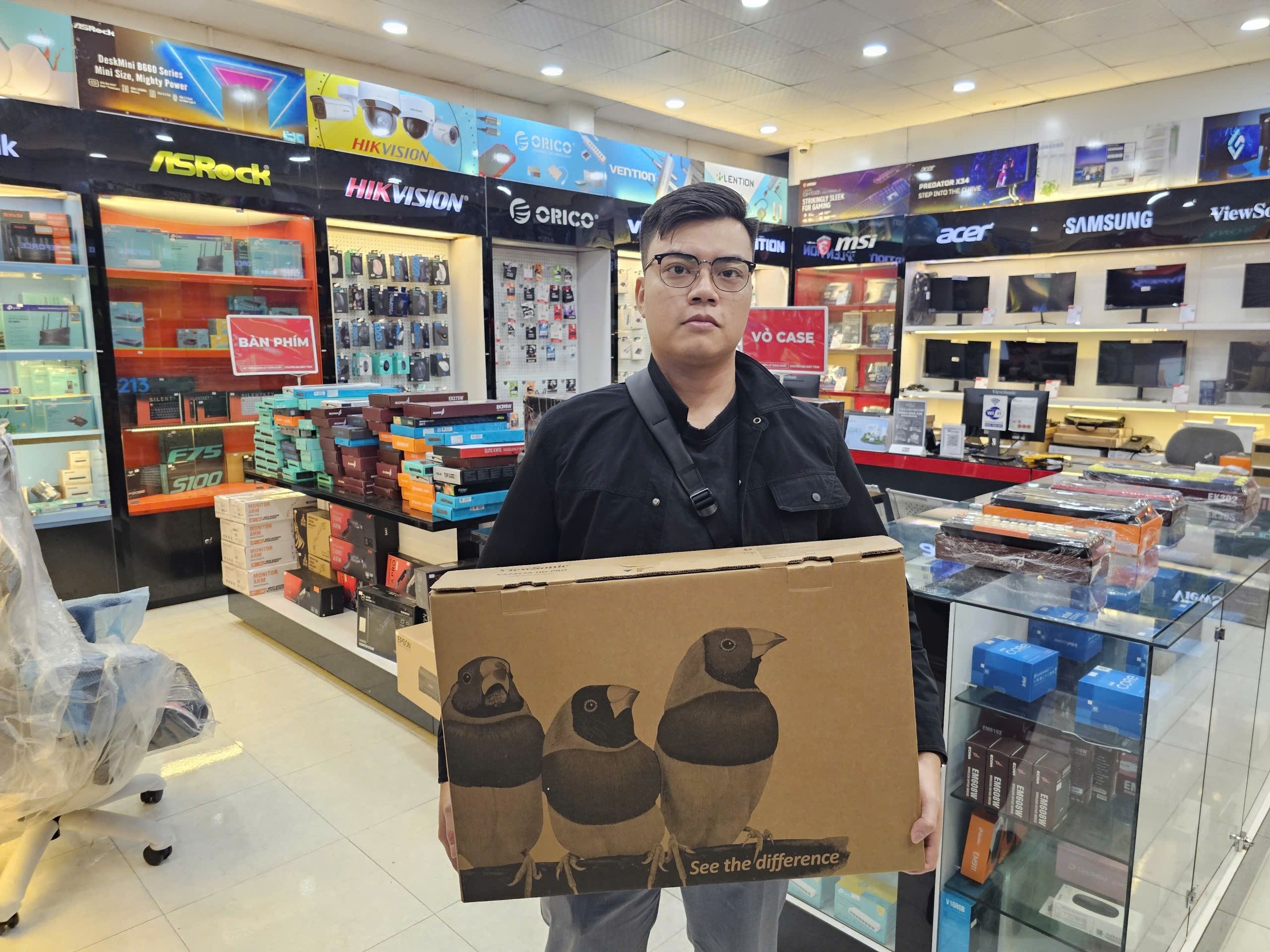 khach_hang_Màn hình ViewSonic VX2457A-HD-PRO (23.8 inch/FHD/IPS/170Hz/1ms) 6