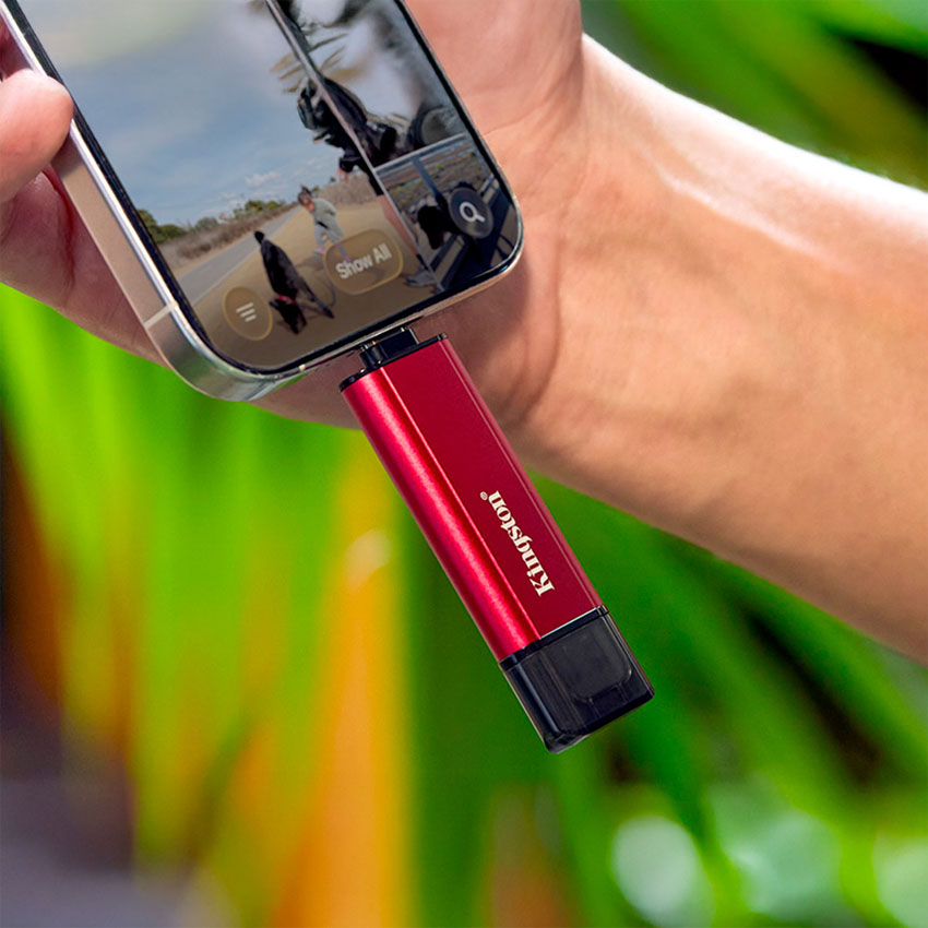 Ổ cứng gắn ngoài Kingston SSD 2TB Dual (SPSD/2TB) 3