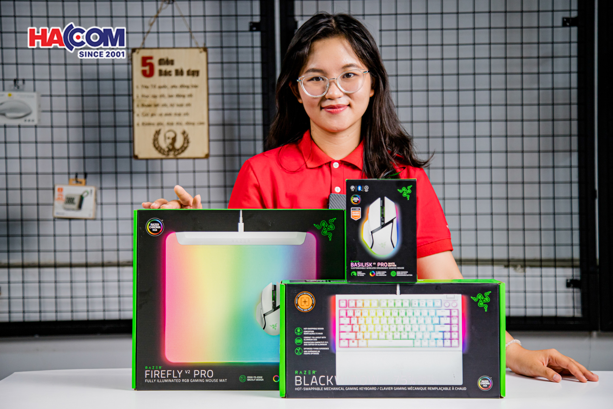 Bàn phím cơ có dây Razer BlackWidow V4 75% RGB White Edition Hotswap Razer Switch Orange RZ03-05001700-R3M1 6