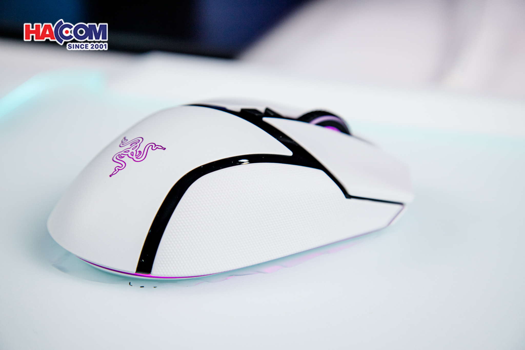 Chuột gaming không dây Razer Basilisk V3 Pro White Edition (USB Wireless, RGB) RZ01-04620200-R3A1/21102025/chuot-gaming-khong-day-razer-basilisk-v3-pro-white-edition-usb-wireless-rgb-0010.jpg 15