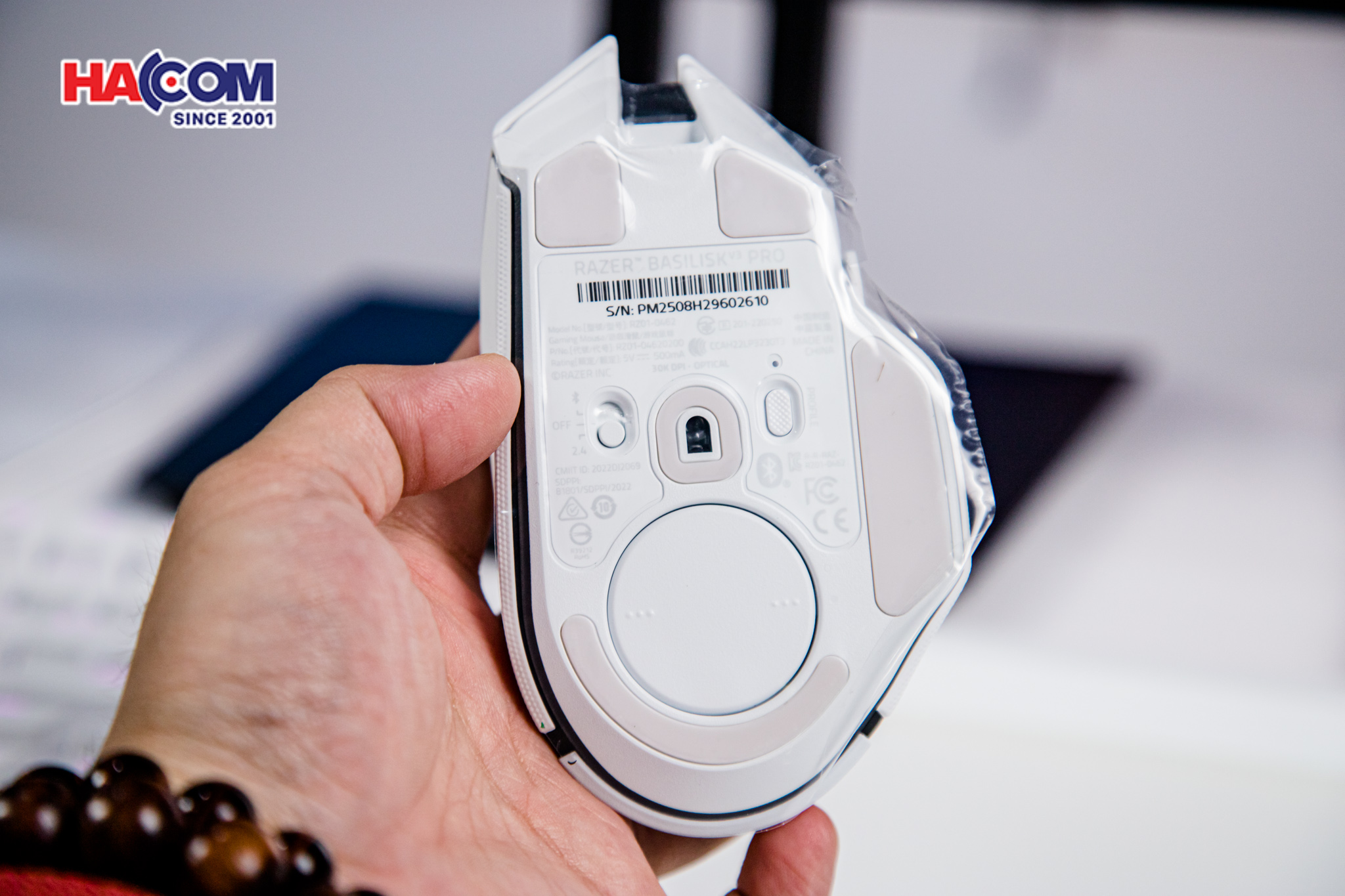 Chuột gaming không dây Razer Basilisk V3 Pro White Edition (USB Wireless, RGB) RZ01-04620200-R3A1 17