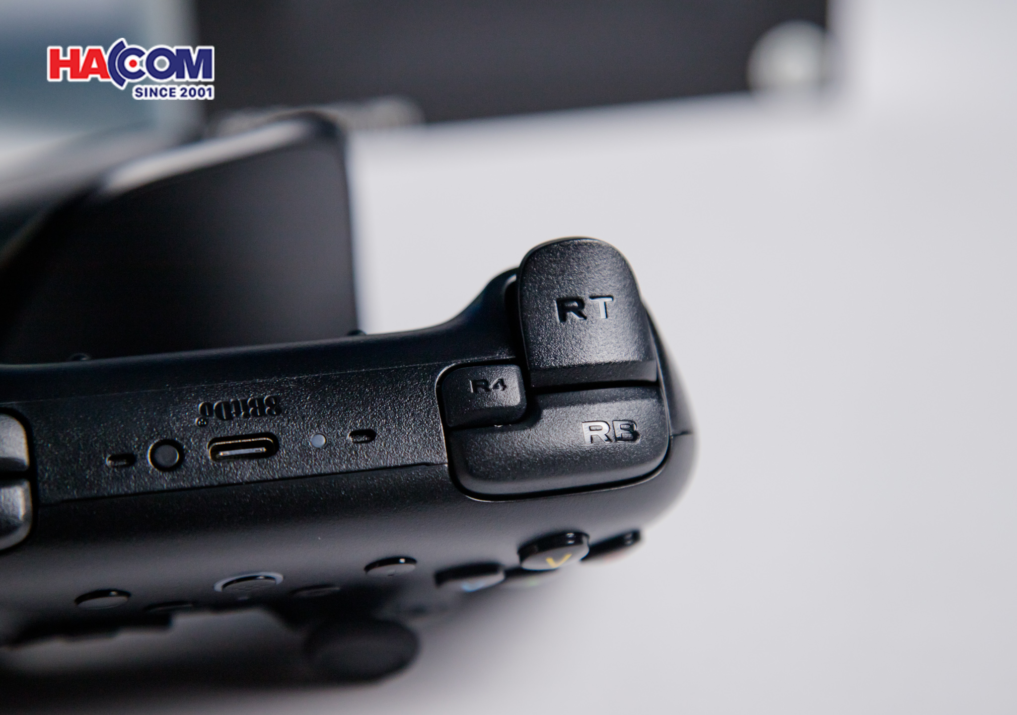 Tay cầm chơi game 8BitDo Ultimate 2 Bluetooth Controller - Black 14